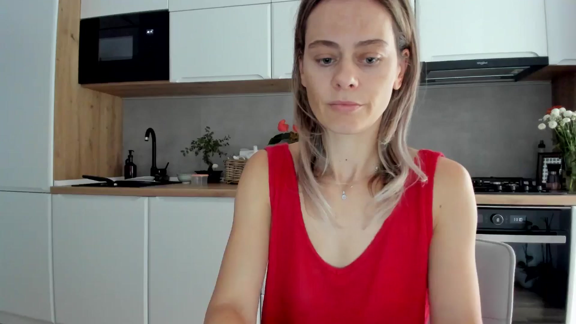 Gallery image thumbnail from DebbyPaige's myfreecams stream on, 08/18/2025, 09:14 image 5 of 20