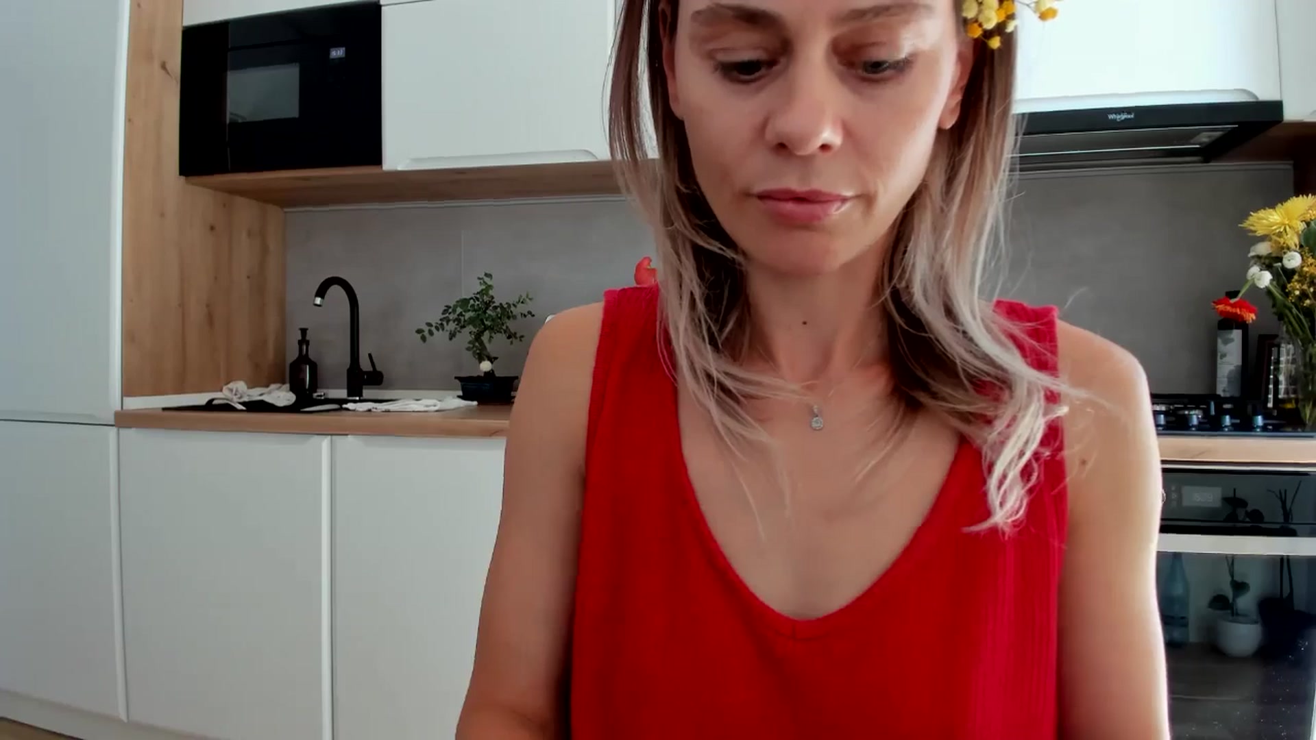 Gallery image thumbnail from DebbyPaige's myfreecams stream on, 08/20/2025, 13:43 image 16 of 20