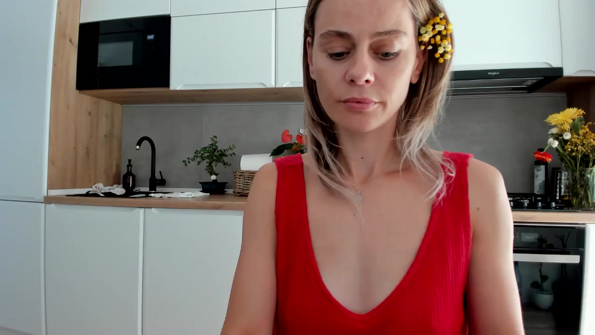 Gallery image thumbnail from DebbyPaige's myfreecams stream on, 08/20/2025, 13:43 image 1 of 20