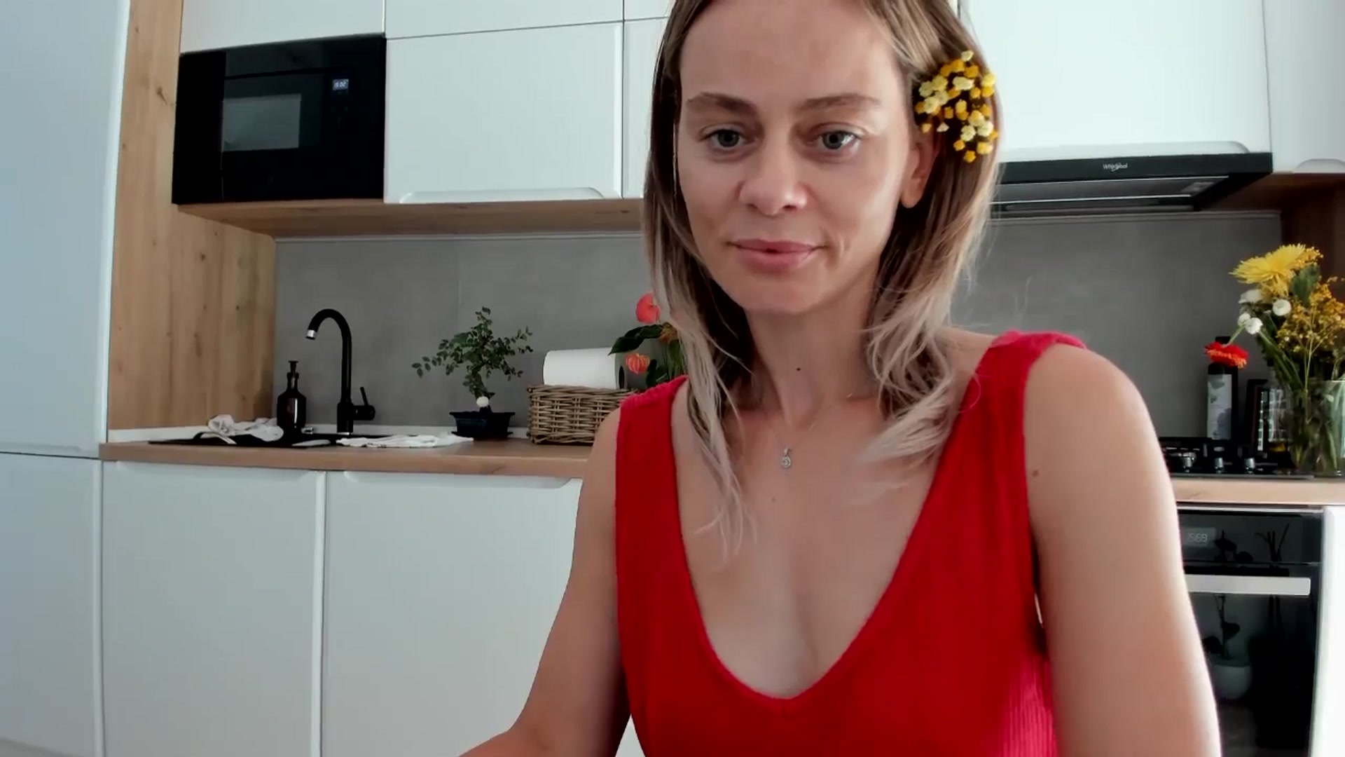 Gallery image thumbnail from DebbyPaige's myfreecams stream on, 08/20/2025, 13:43 image 2 of 20