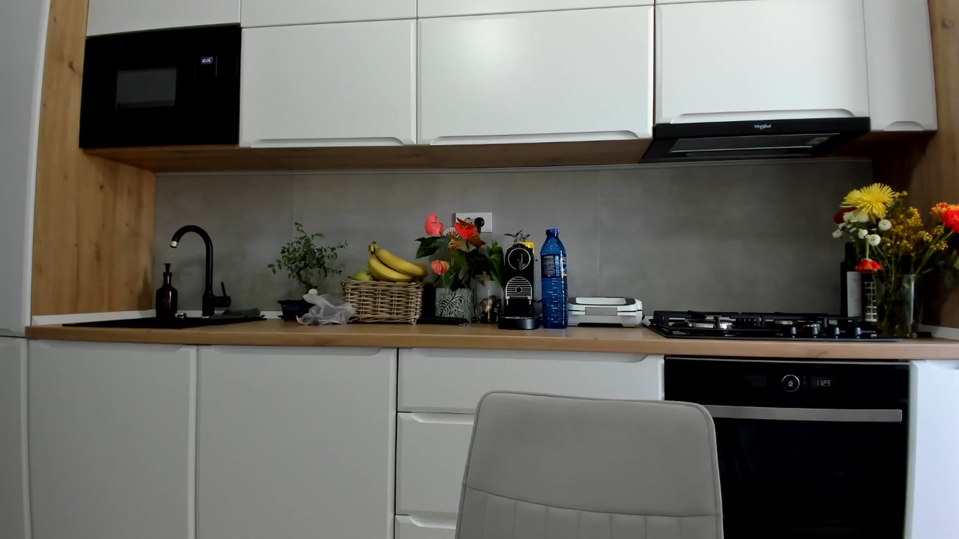 Gallery image thumbnail from DebbyPaige's myfreecams stream on, 08/21/2025, 10:18 image 4 of 20