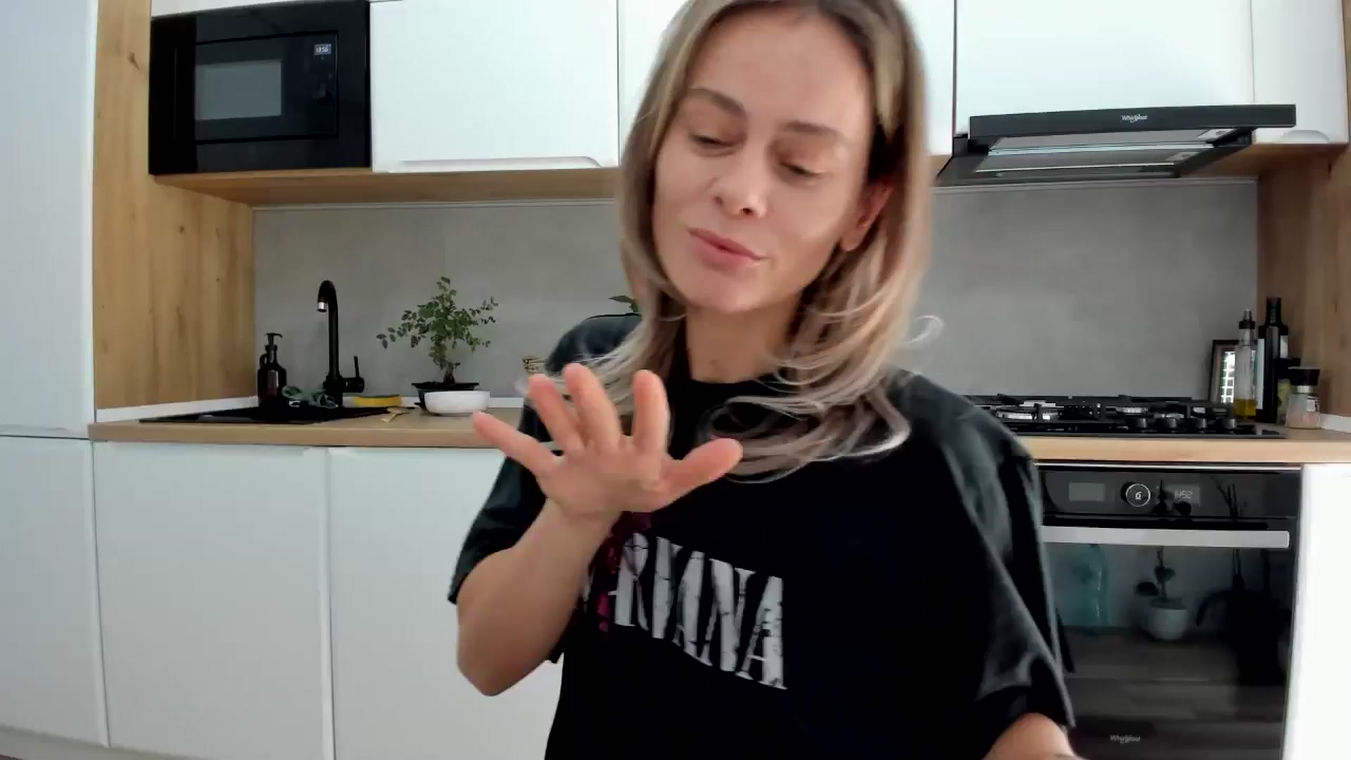 Gallery image thumbnail from DebbyPaige's myfreecams stream on, 08/26/2025, 14:09 image 1 of 20