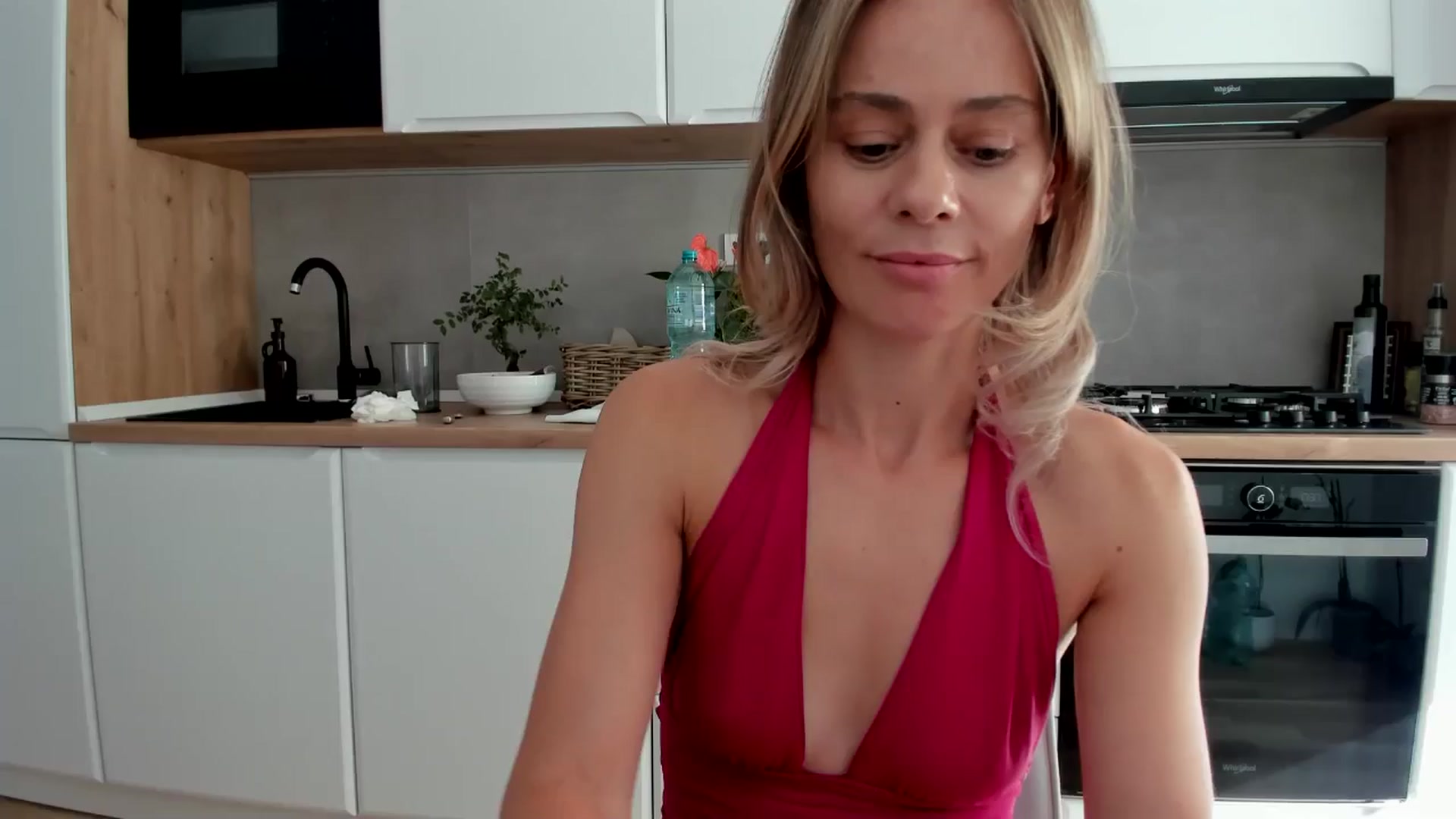 Gallery image thumbnail from DebbyPaige's myfreecams stream on, 08/30/2025, 14:50 image 13 of 20