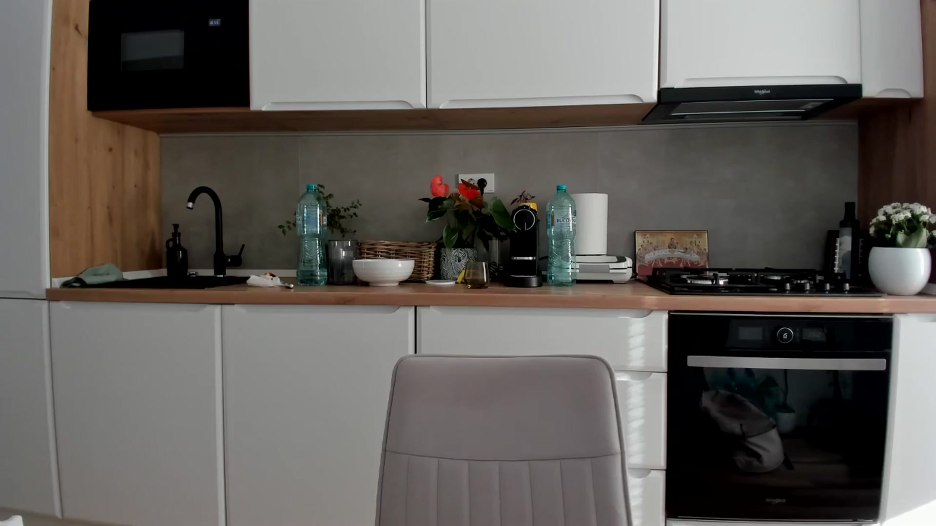 Gallery image thumbnail from DebbyPaige's myfreecams stream on, 08/31/2025, 16:19 image 5 of 20