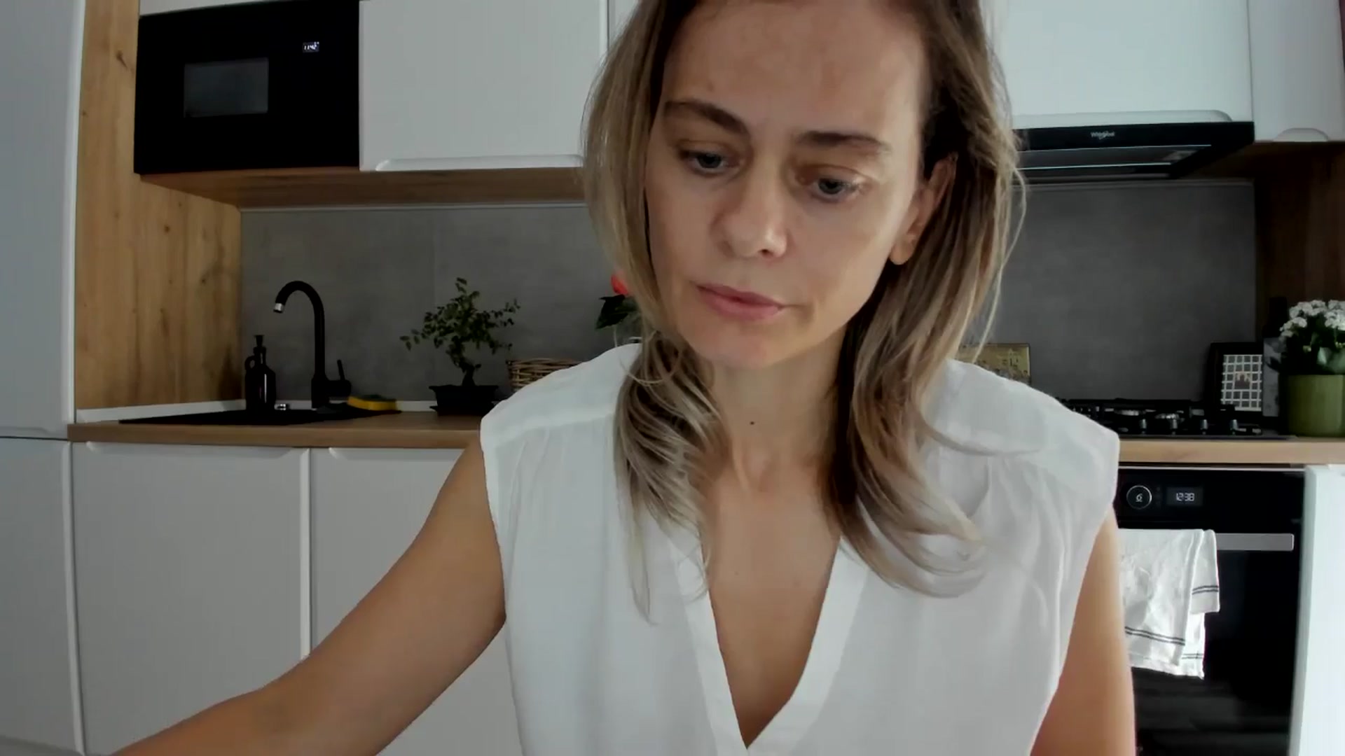 Gallery image thumbnail from DebbyPaige's myfreecams stream on, 09/01/2025, 09:53 image 9 of 20