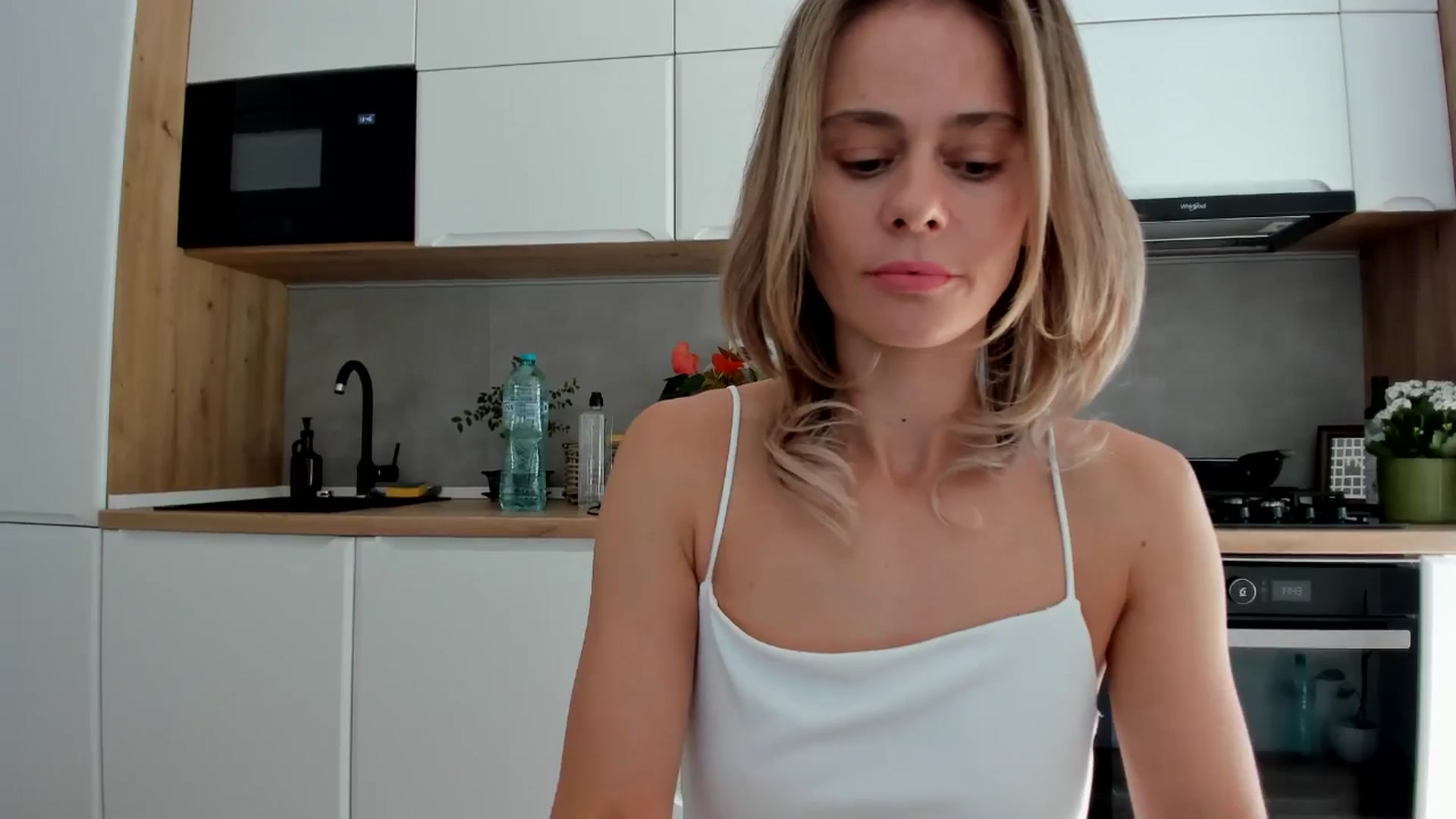 Gallery image thumbnail from DebbyPaige's myfreecams stream on, 09/02/2025, 12:46 image 4 of 20