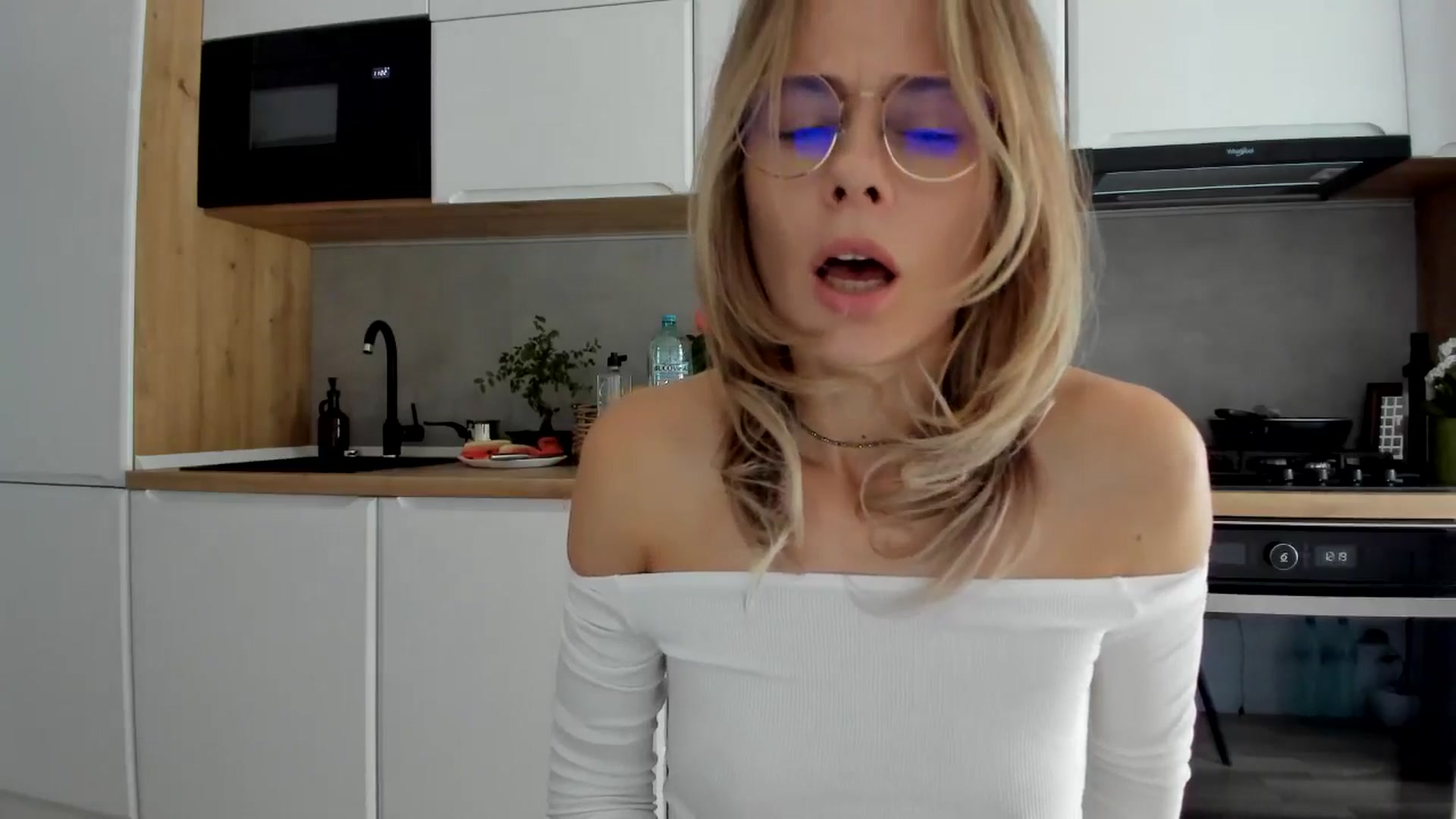 Gallery image thumbnail from DebbyPaige's myfreecams stream on, 09/03/2025, 10:01 image 12 of 20