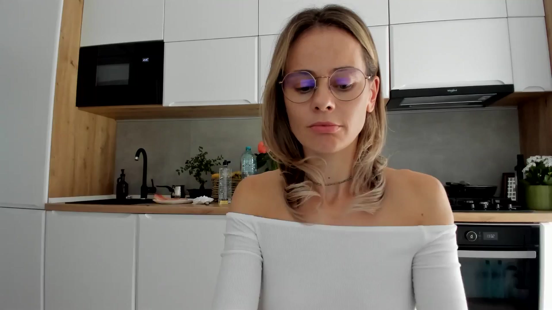 Gallery image thumbnail from DebbyPaige's myfreecams stream on, 09/03/2025, 10:37 image 19 of 20