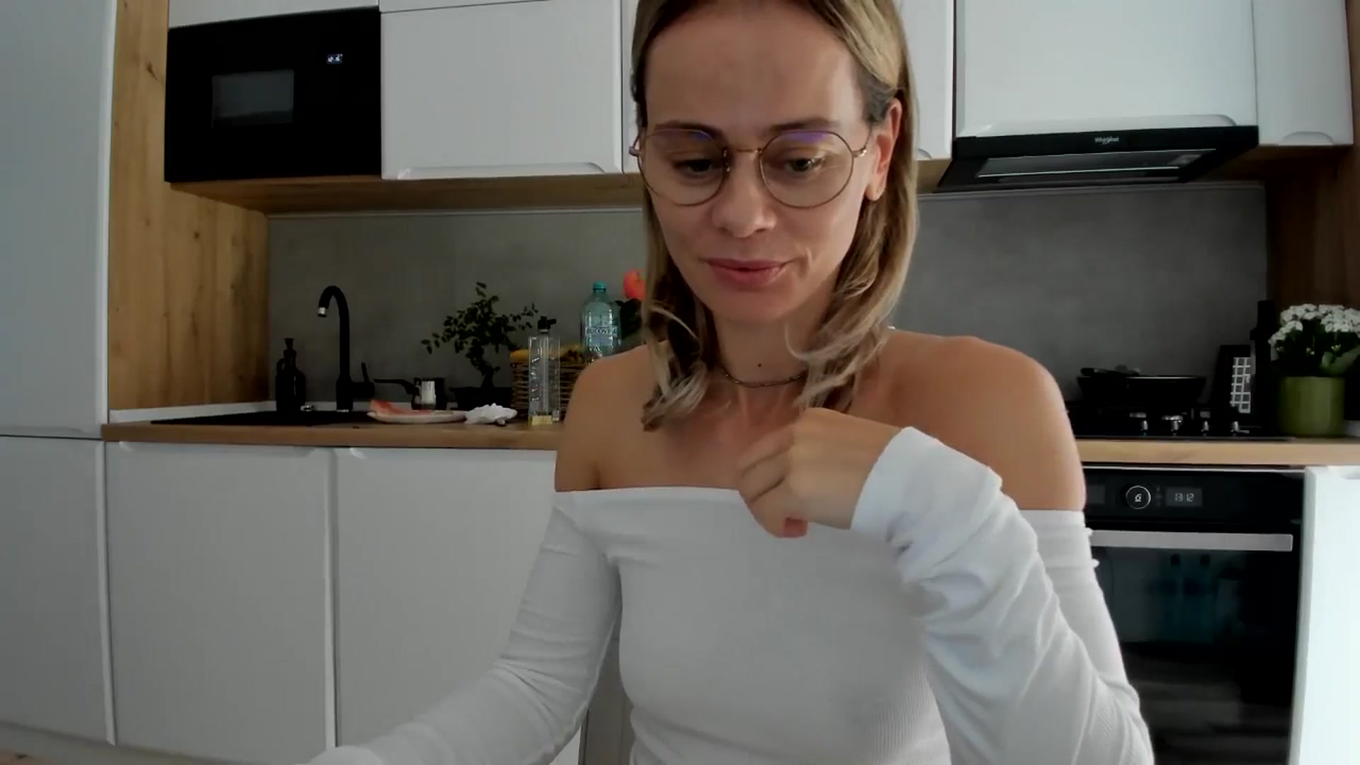 Gallery image thumbnail from DebbyPaige's myfreecams stream on, 09/03/2025, 10:37 image 7 of 20