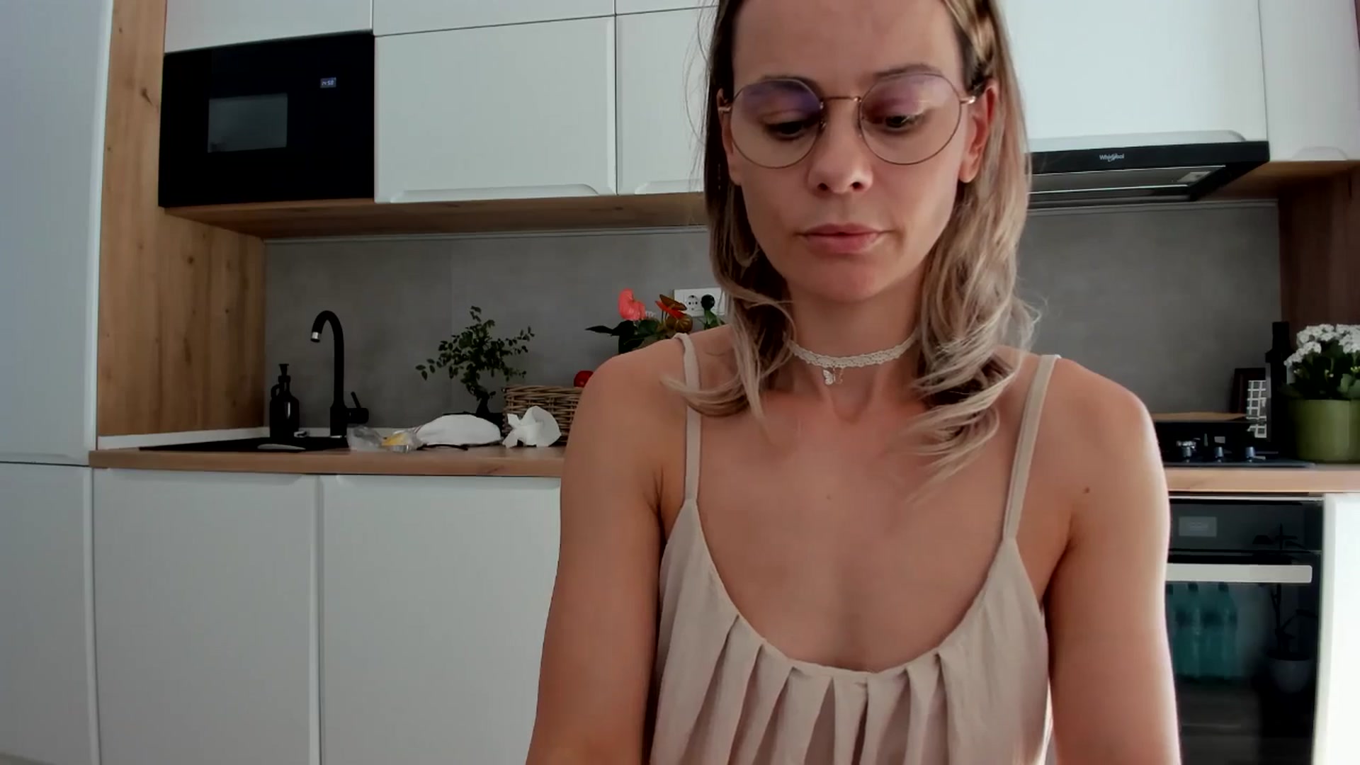 Gallery image thumbnail from DebbyPaige's myfreecams stream on, 09/04/2025, 13:30 image 11 of 20