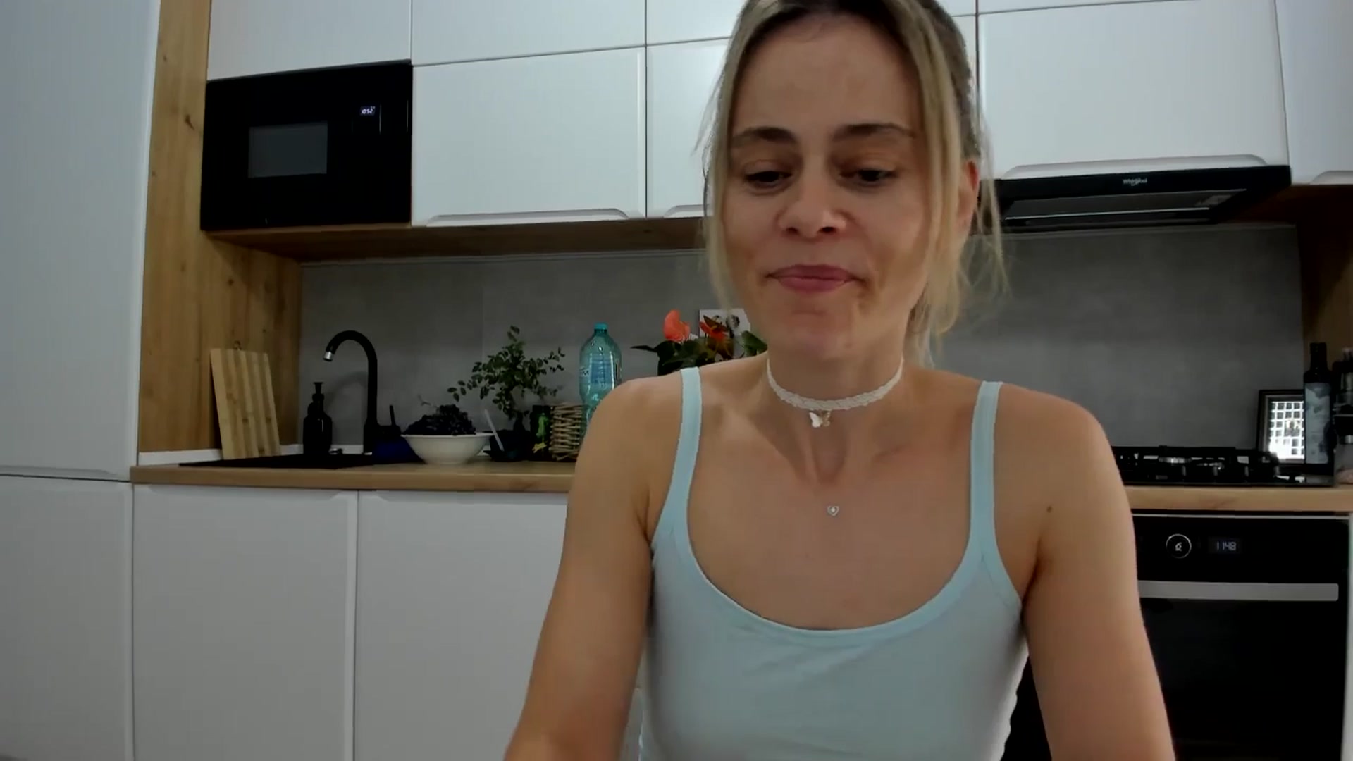 Gallery image thumbnail from DebbyPaige's myfreecams stream on, 09/10/2025, 09:26 image 8 of 20