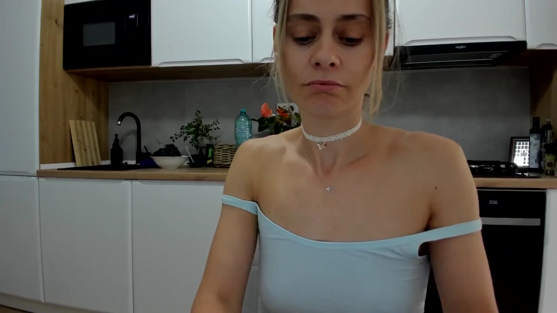 Gallery image thumbnail from DebbyPaige's myfreecams stream on, 09/10/2025, 13:04 image 16 of 20