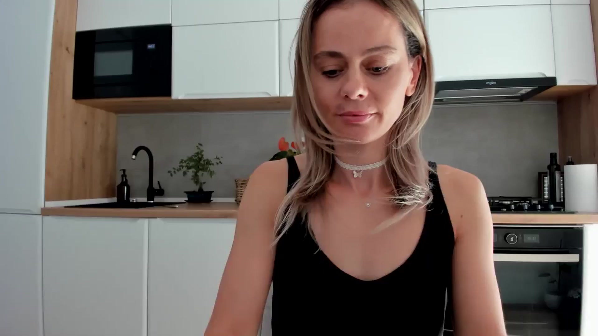 Gallery image thumbnail from DebbyPaige's myfreecams stream on, 09/15/2025, 14:22 image 1 of 20