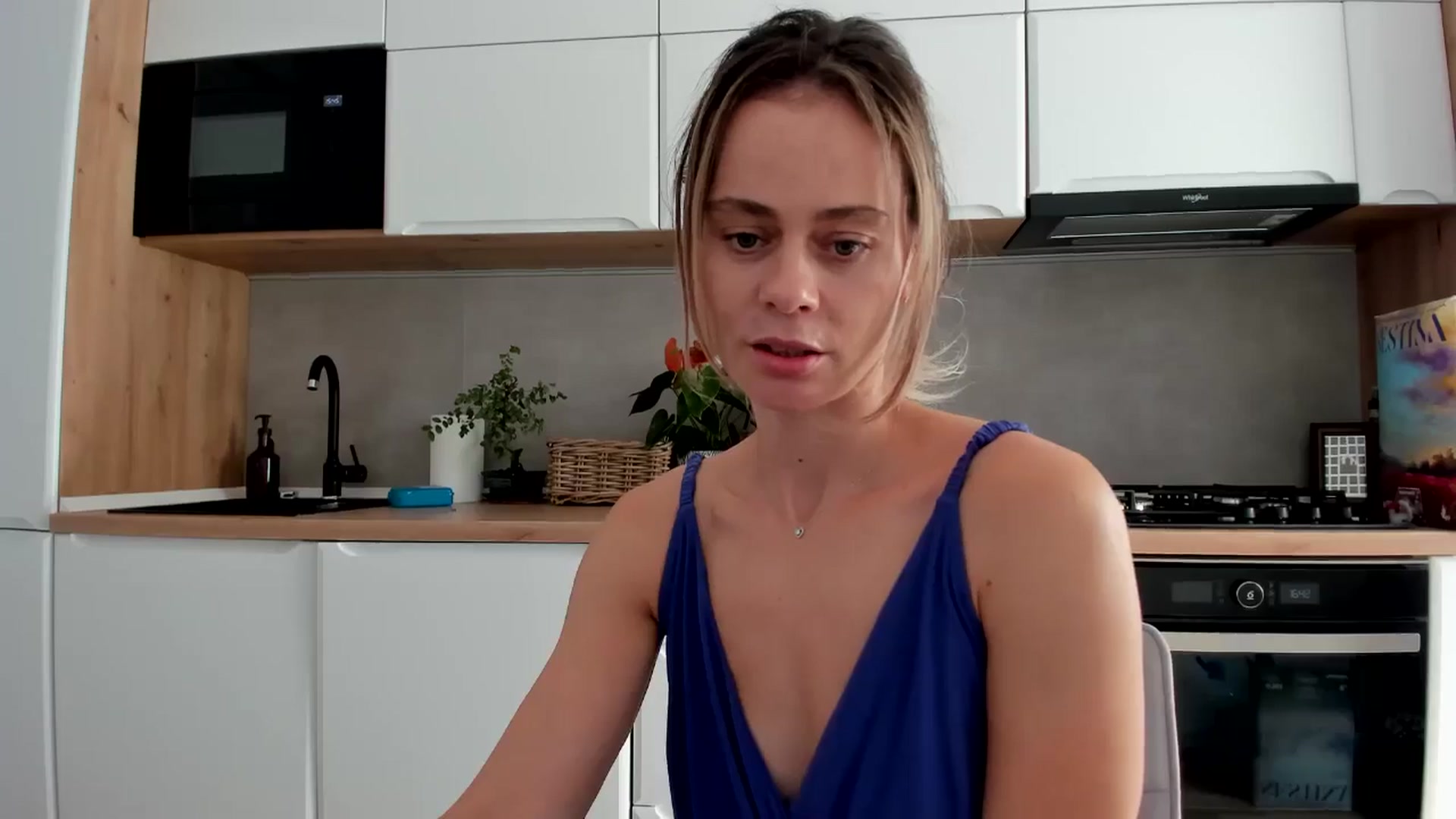 Gallery image thumbnail from DebbyPaige's myfreecams stream on, 09/16/2025, 14:13 image 4 of 20