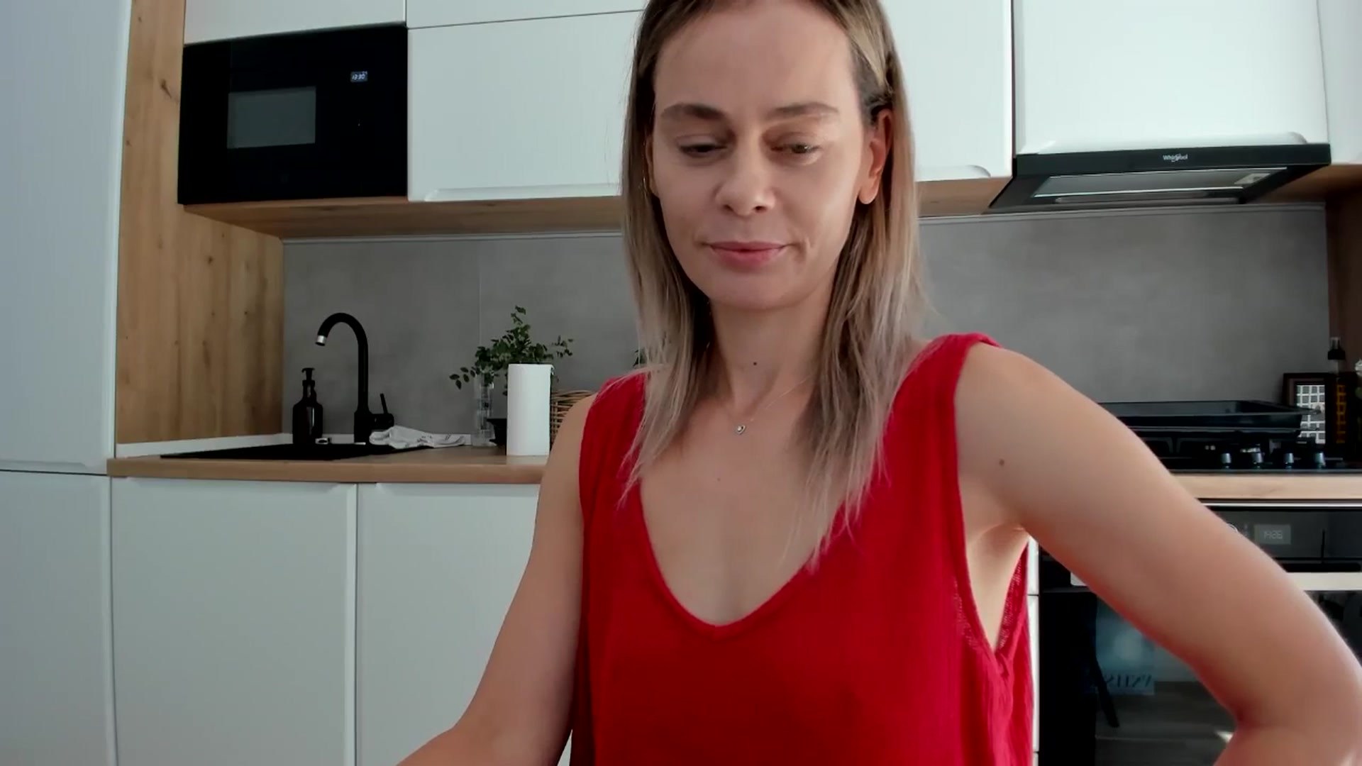 Gallery image thumbnail from DebbyPaige's myfreecams stream on, 09/19/2025, 11:36 image 20 of 20