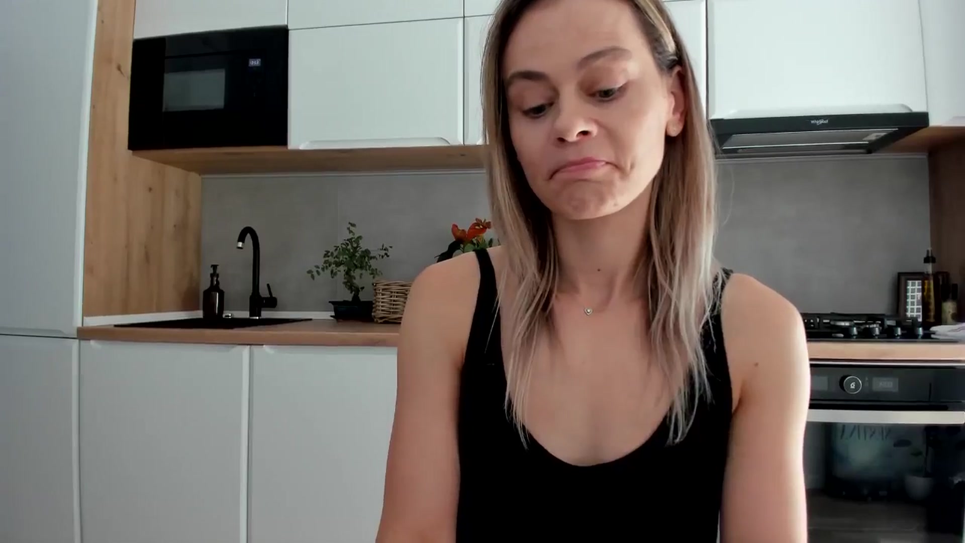Gallery image thumbnail from DebbyPaige's myfreecams stream on, 09/21/2025, 13:14 image 2 of 20