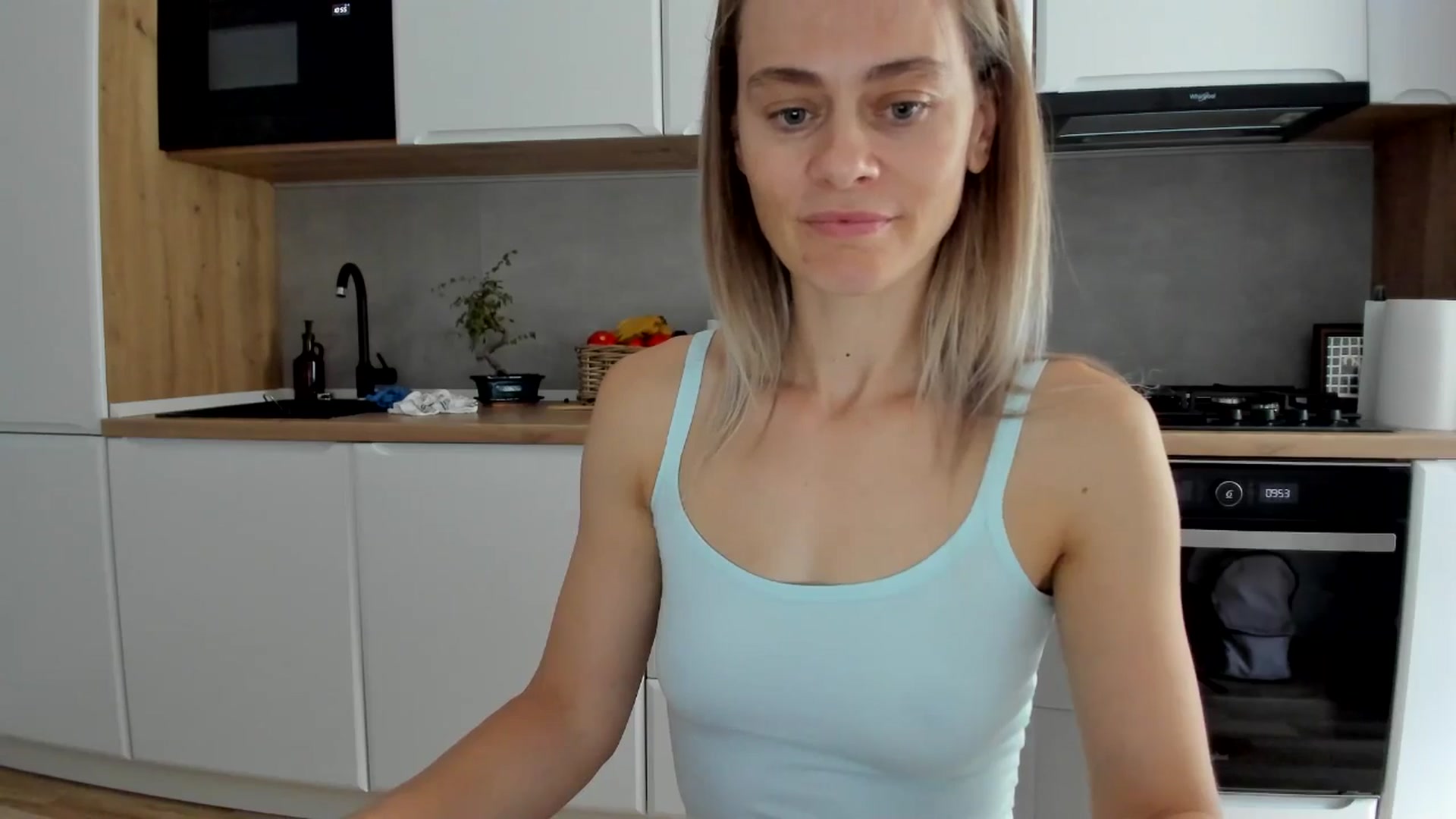 Gallery image thumbnail from DebbyPaige's myfreecams stream on, 09/23/2025, 14:30 image 16 of 20