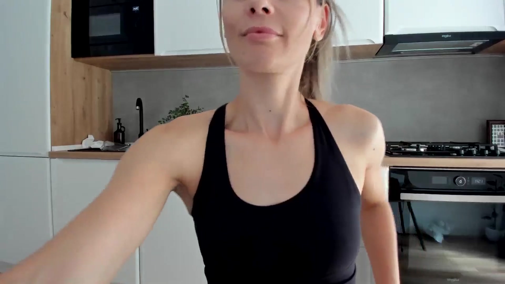 Gallery image thumbnail from DebbyPaige's myfreecams stream on, 09/25/2025, 13:36 image 8 of 20
