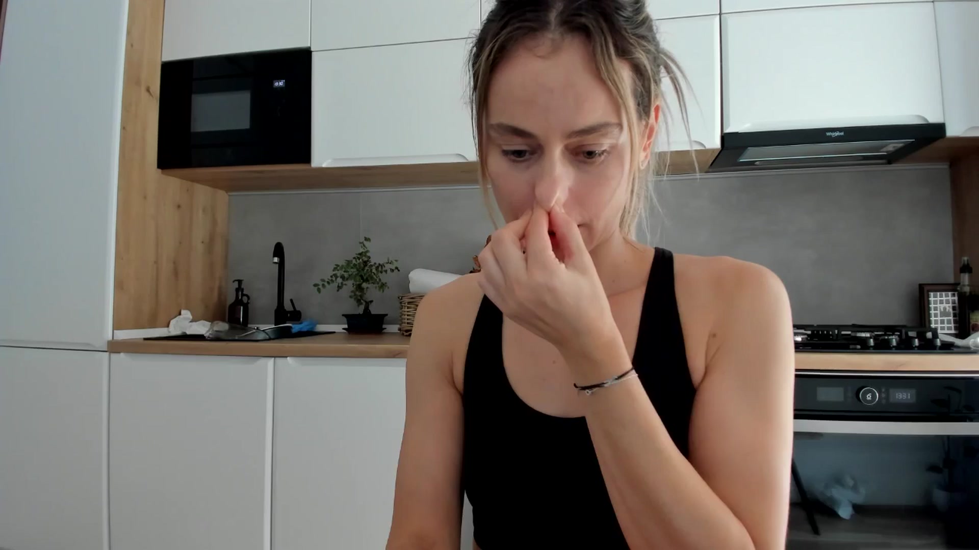 Gallery image thumbnail from DebbyPaige's myfreecams stream on, 09/25/2025, 13:36 image 3 of 20