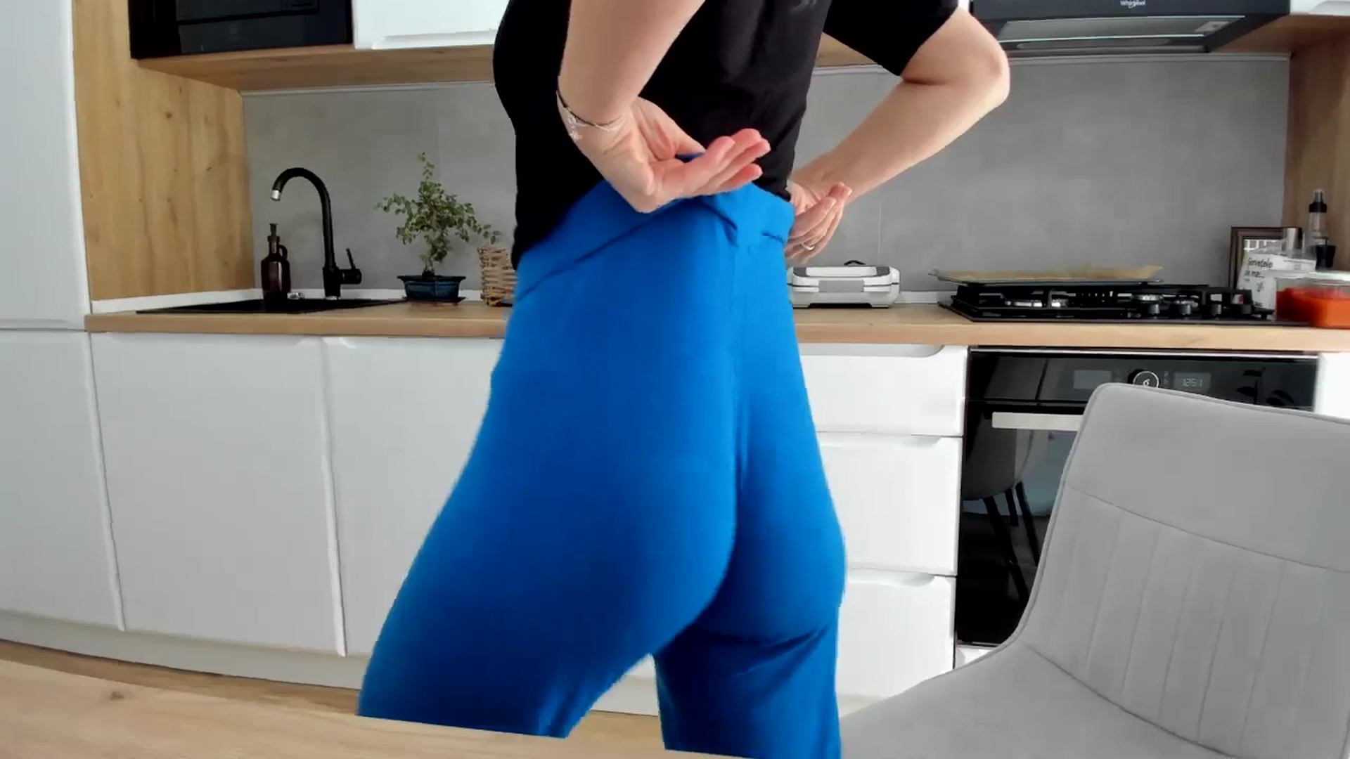 Gallery image thumbnail from DebbyPaige's myfreecams stream on, 09/30/2025, 10:05 image 16 of 20