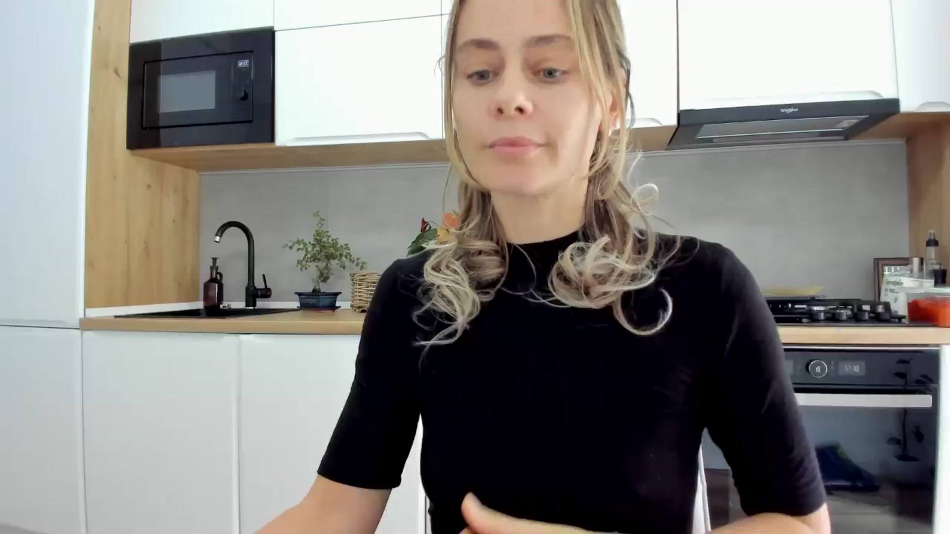 Gallery image thumbnail from DebbyPaige's myfreecams stream on, 09/30/2025, 10:05 image 1 of 20