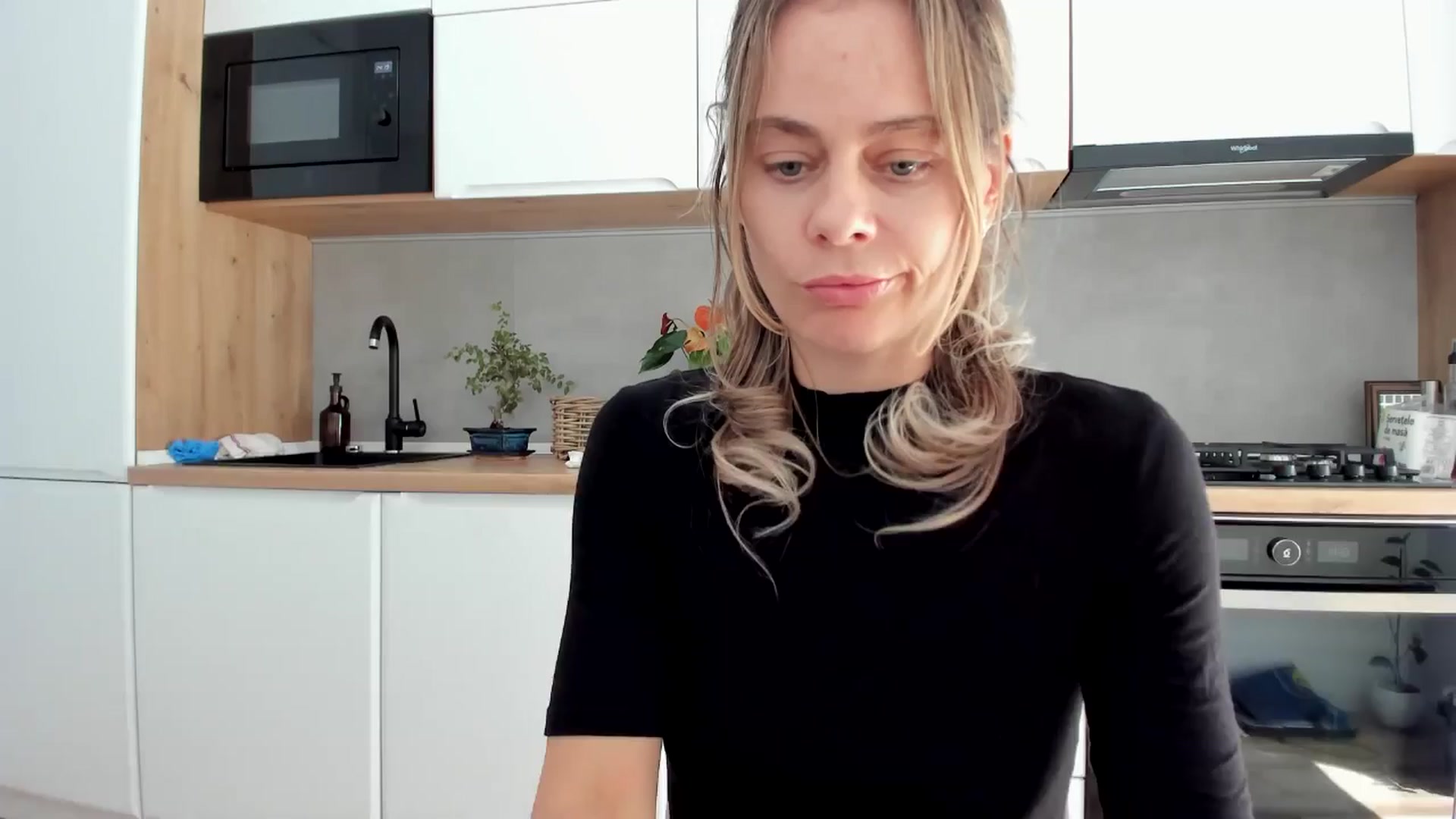 Gallery image thumbnail from DebbyPaige's myfreecams stream on, 09/30/2025, 12:38 image 10 of 20