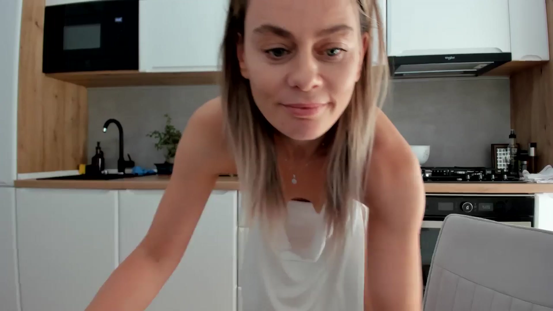 Gallery image thumbnail from DebbyPaige's myfreecams stream on, 10/01/2025, 12:49 image 15 of 20