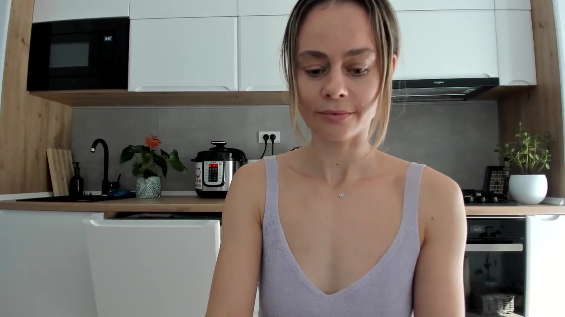 Gallery image thumbnail from DebbyPaige's myfreecams stream on, 10/20/2025, 10:54 image 7 of 20