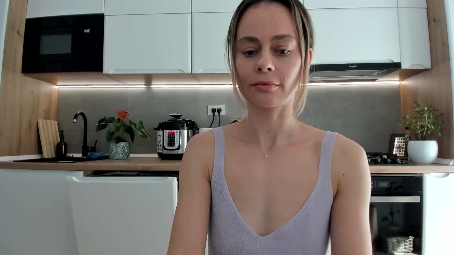 Gallery image thumbnail from DebbyPaige's myfreecams stream on, 10/20/2025, 10:54 image 15 of 20