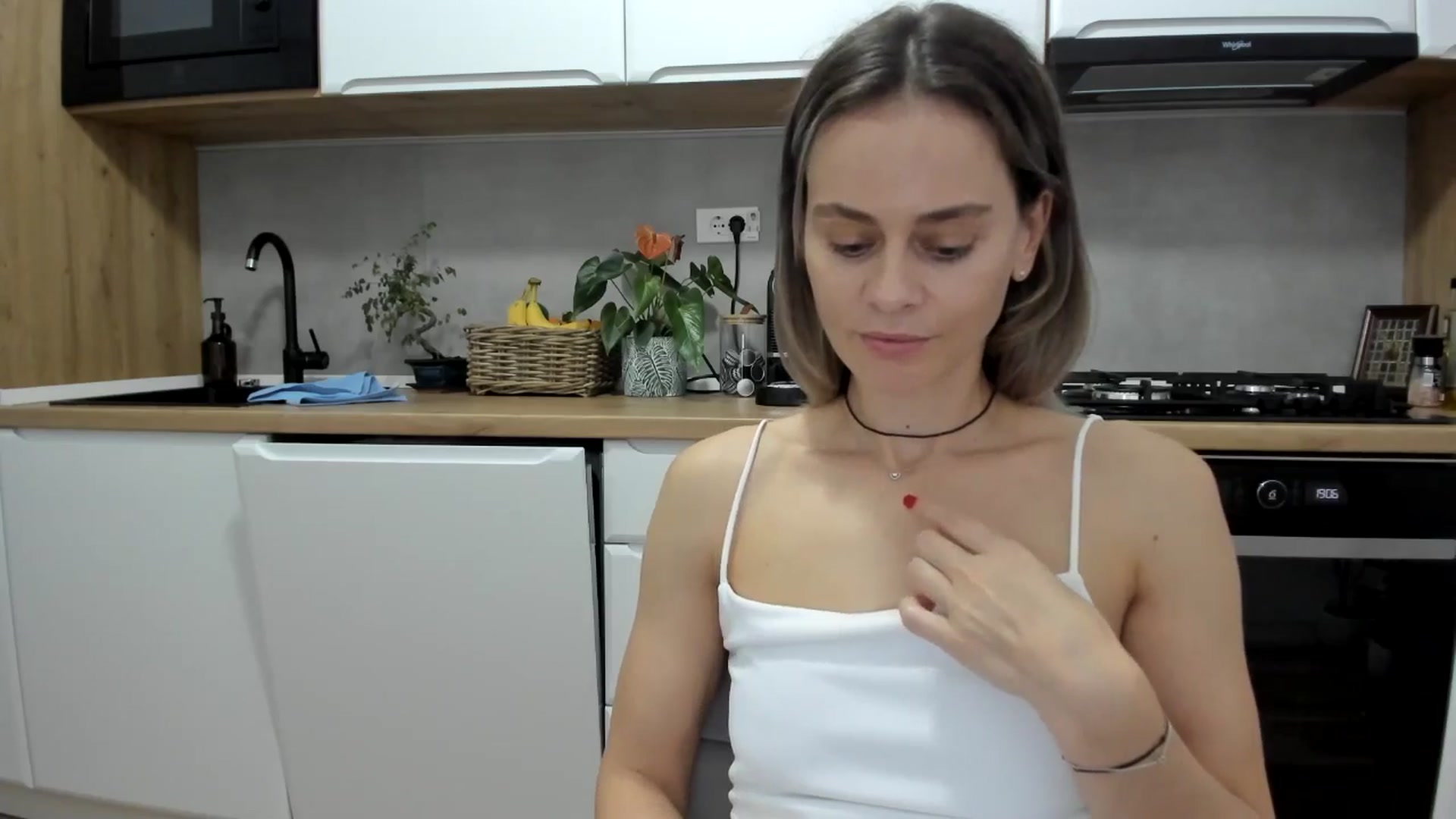 Gallery image thumbnail from DebbyPaige's myfreecams stream on, 10/30/2025, 16:53 image 12 of 20