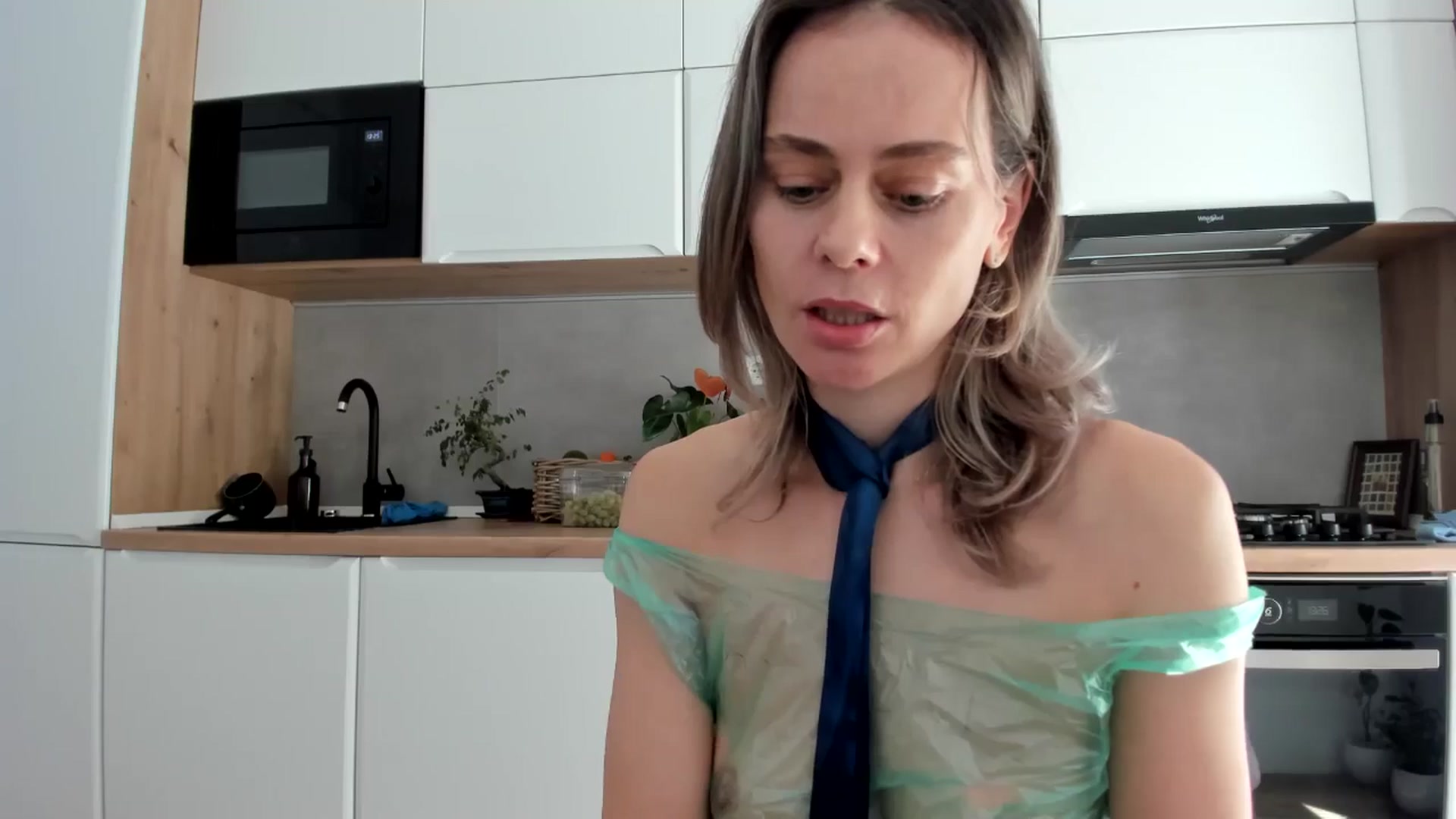 Gallery image thumbnail from DebbyPaige's myfreecams stream on, 10/31/2025, 11:12 image 16 of 20