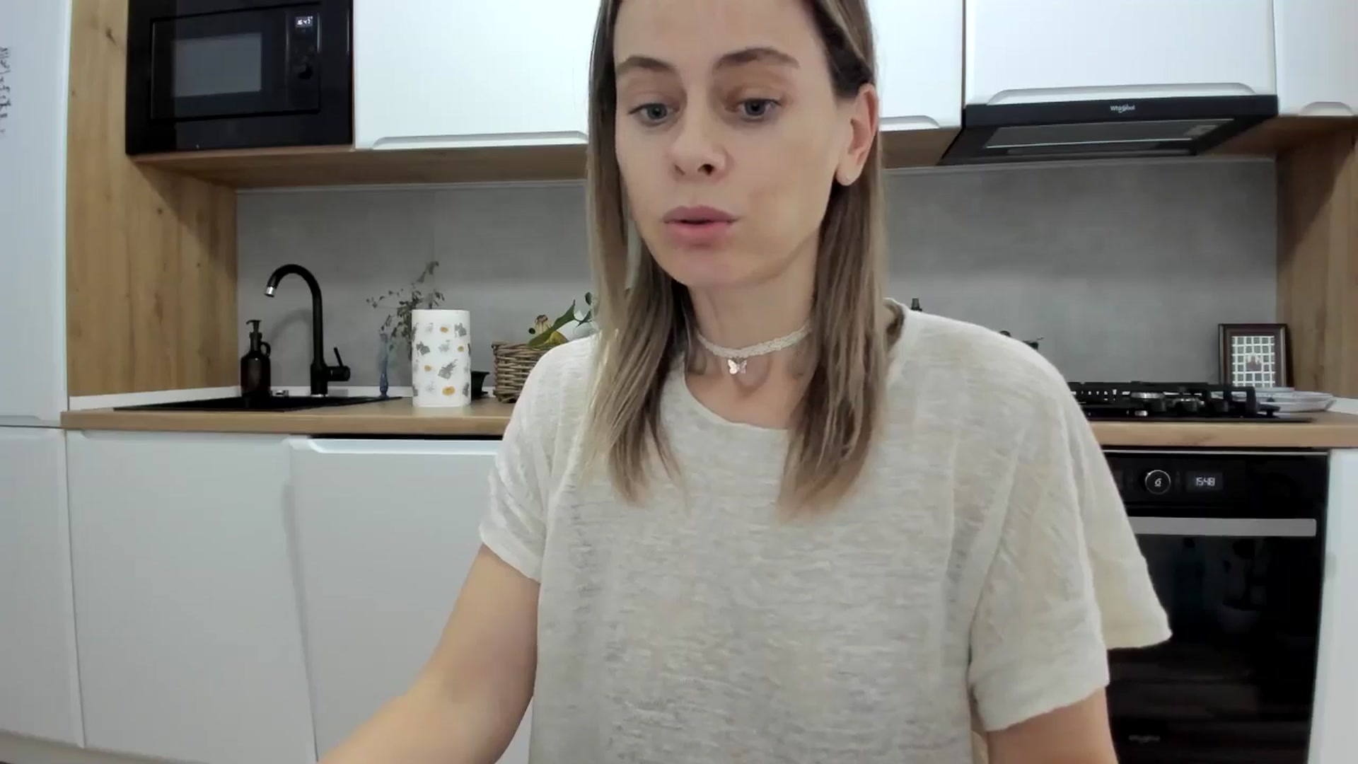 Gallery image thumbnail from DebbyPaige's myfreecams stream on, 11/12/2025, 14:13 image 15 of 20
