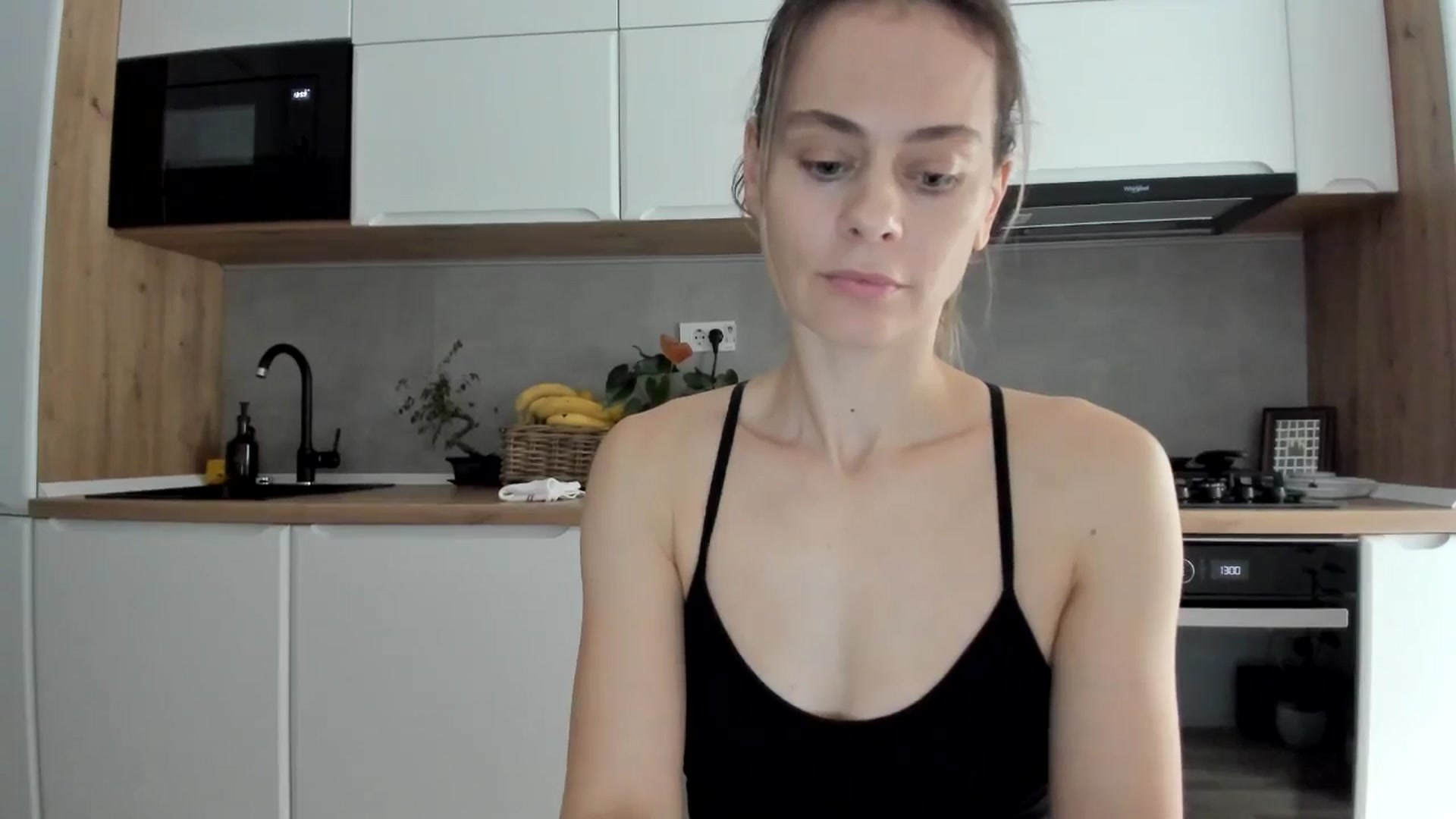 Gallery image thumbnail from DebbyPaige's myfreecams stream on, 11/14/2025, 11:08 image 10 of 20