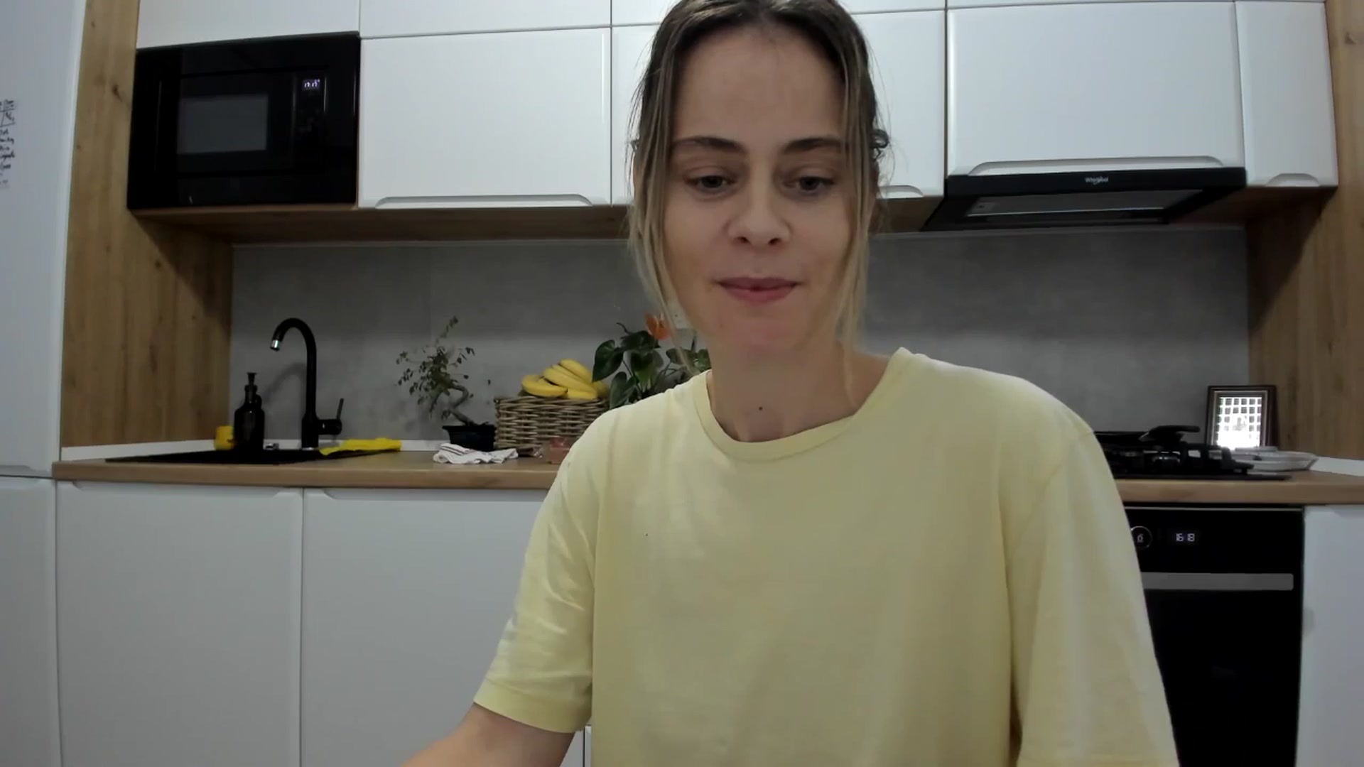 Gallery image thumbnail from DebbyPaige's myfreecams stream on, 11/14/2025, 16:02 image 8 of 20
