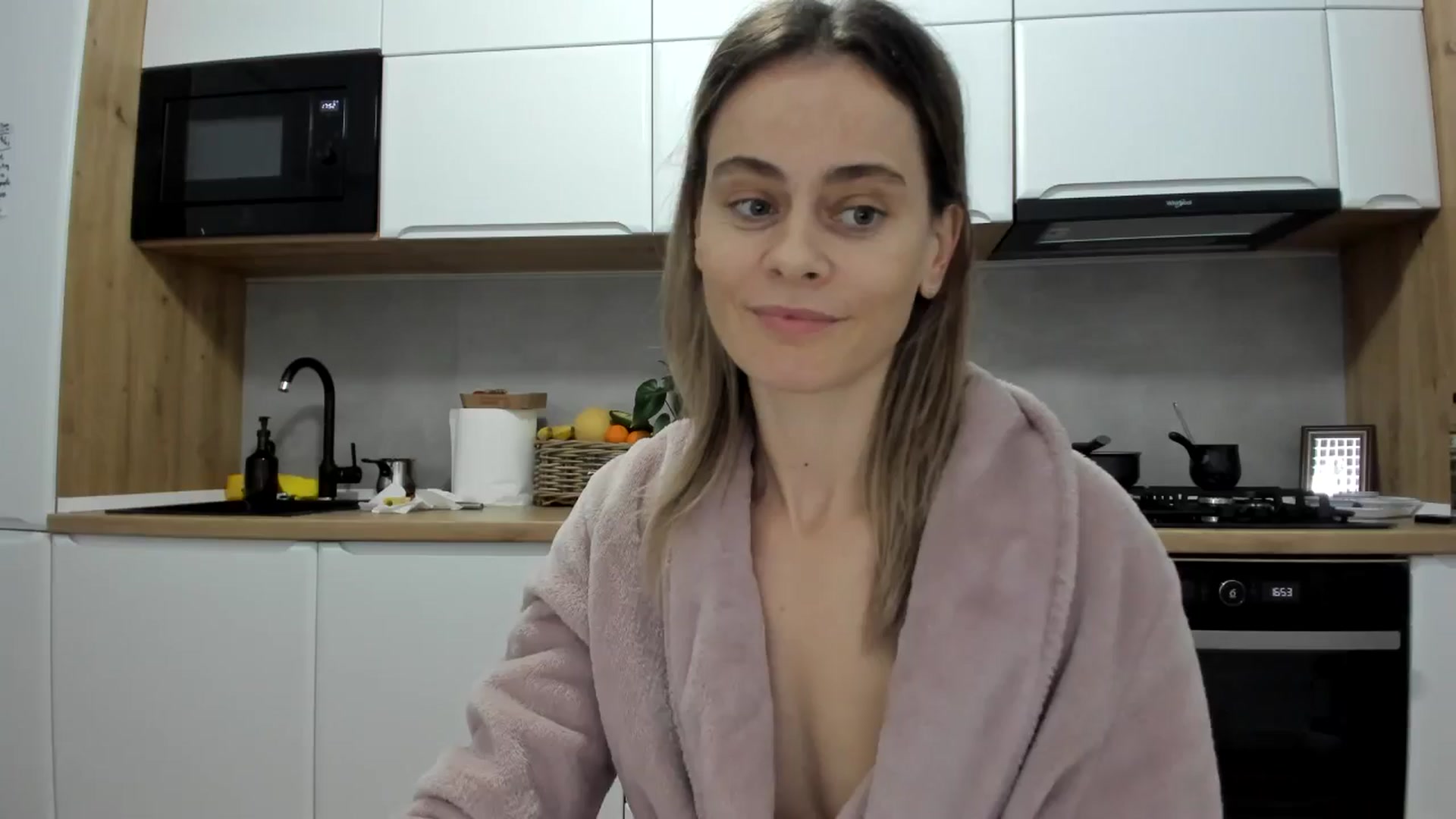 Gallery image thumbnail from DebbyPaige's myfreecams stream on, 11/18/2025, 15:03 image 6 of 20