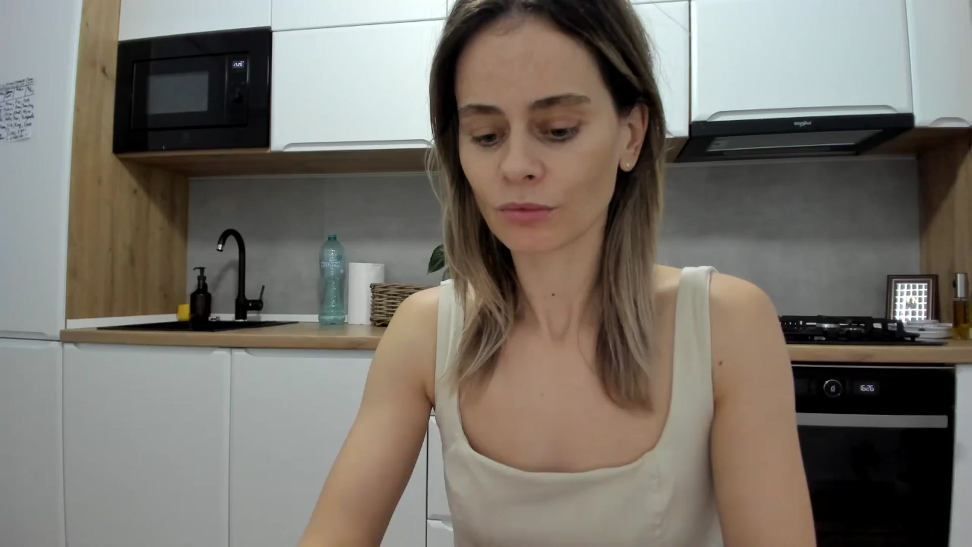 Gallery image thumbnail from DebbyPaige's myfreecams stream on, 11/21/2025, 14:43 image 7 of 20