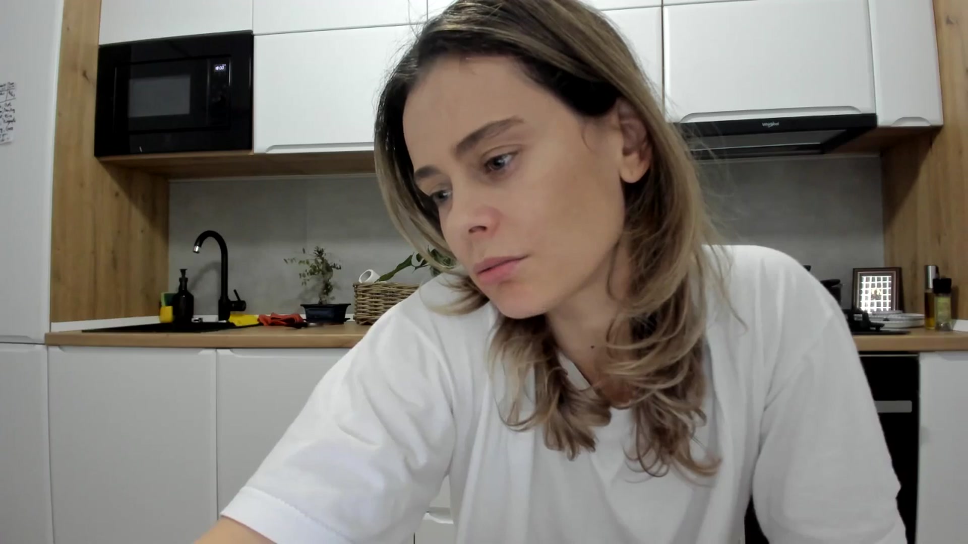 Gallery image thumbnail from DebbyPaige's myfreecams stream on, 11/25/2025, 15:06 image 18 of 20