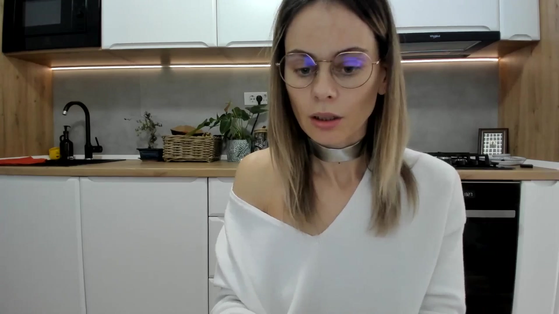 Gallery image thumbnail from DebbyPaige's myfreecams stream on, 11/27/2025, 11:44 image 17 of 20