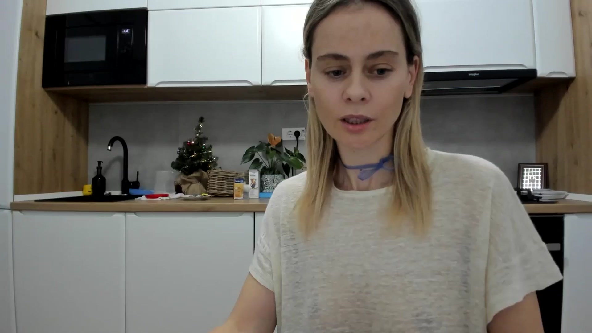 Gallery image thumbnail from DebbyPaige's myfreecams stream on, 12/16/2025, 14:56 image 13 of 20