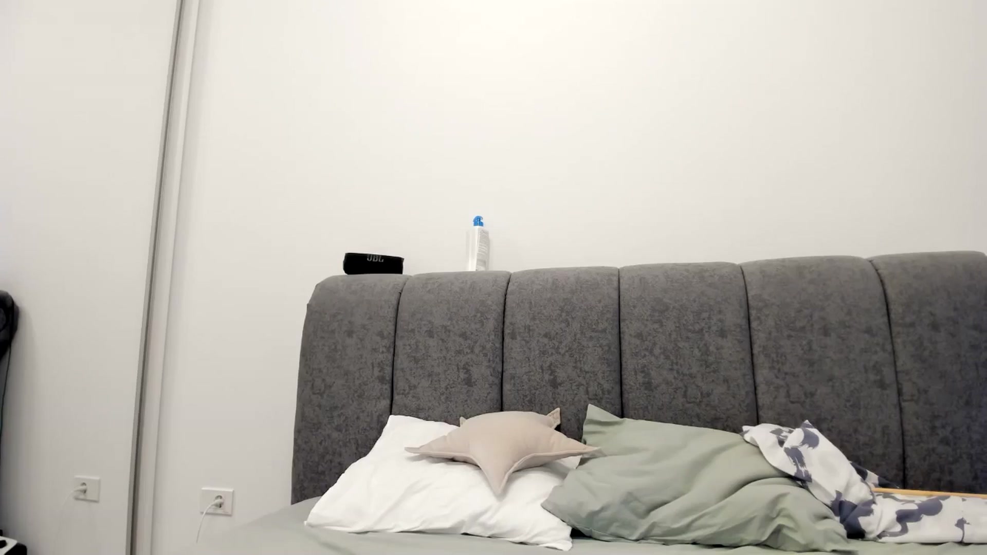 Gallery image thumbnail from DebbyPaige's myfreecams stream on, 12/18/2025, 13:51 image 18 of 20