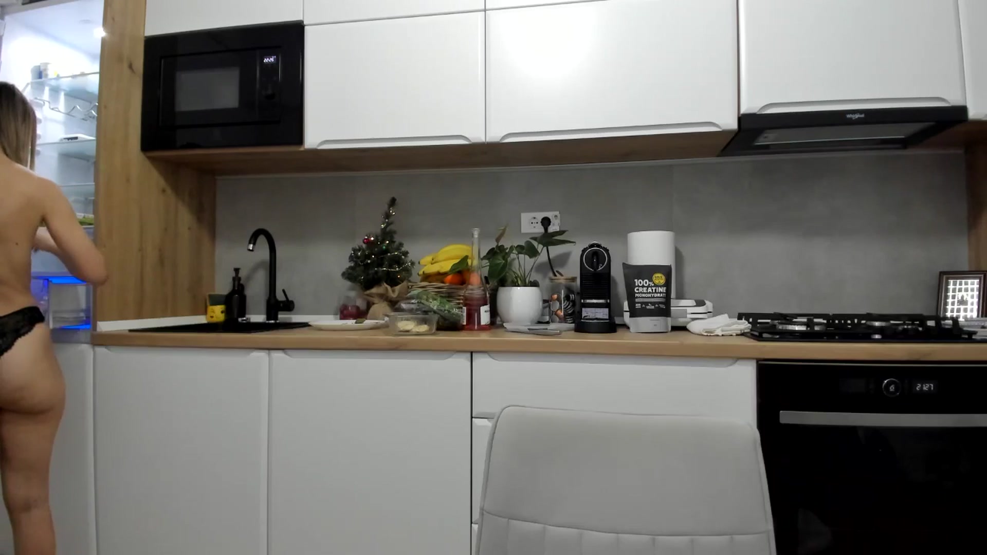 Gallery image thumbnail from DebbyPaige's myfreecams stream on, 12/19/2025, 20:00 image 7 of 20