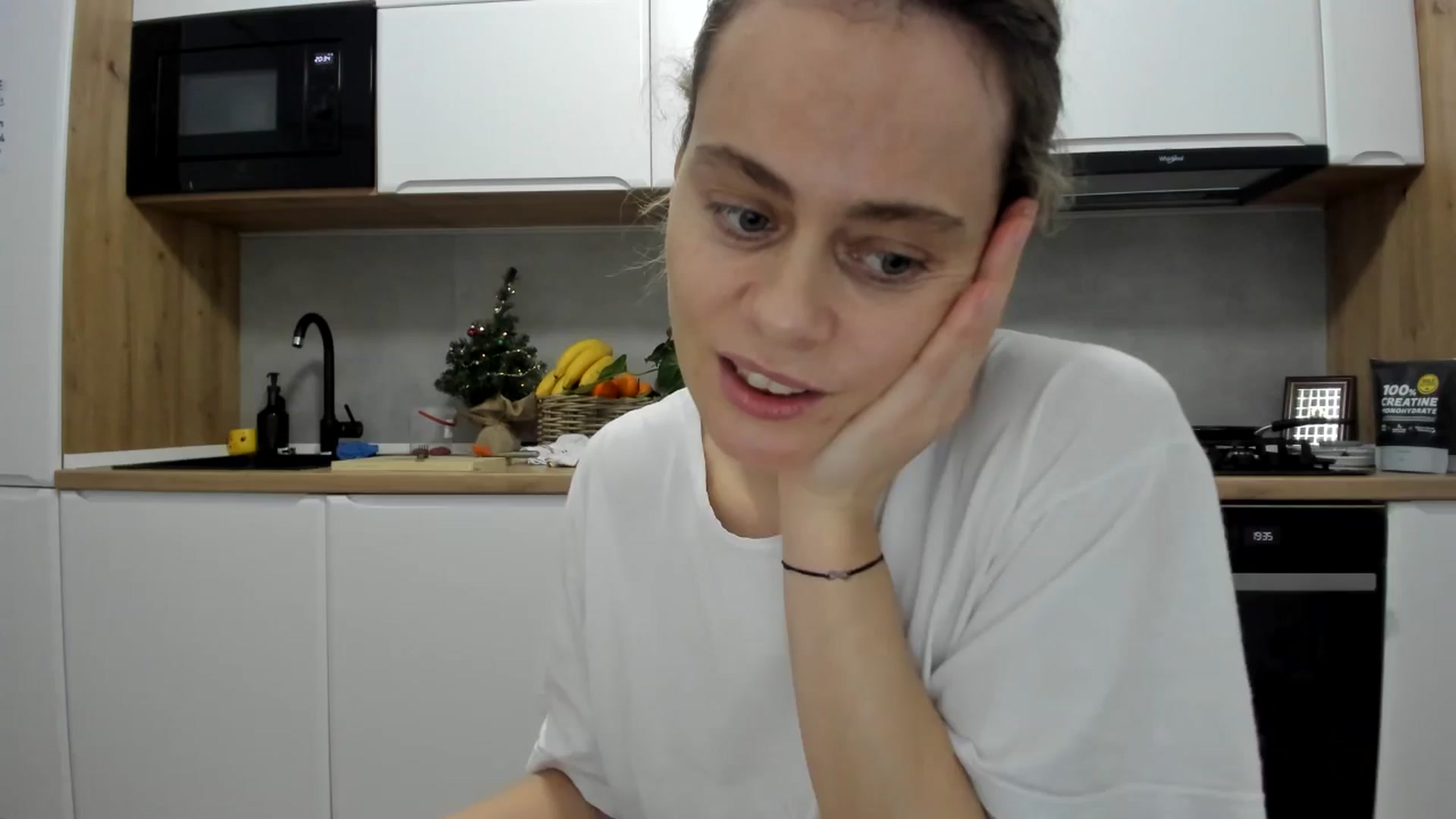 Gallery image thumbnail from DebbyPaige's myfreecams stream on, 12/20/2025, 19:54 image 4 of 20