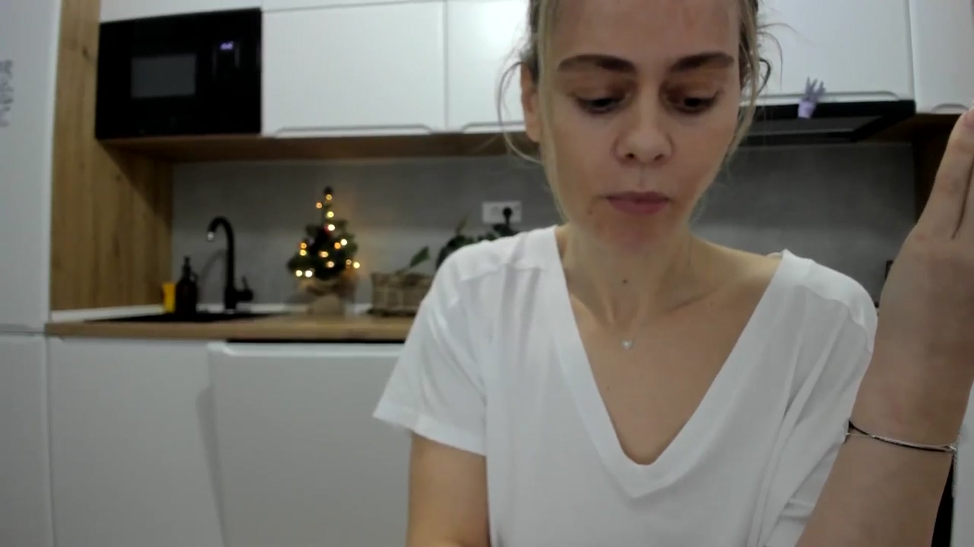 Gallery image thumbnail from DebbyPaige's myfreecams stream on, 01/04/2026, 15:26 image 9 of 20
