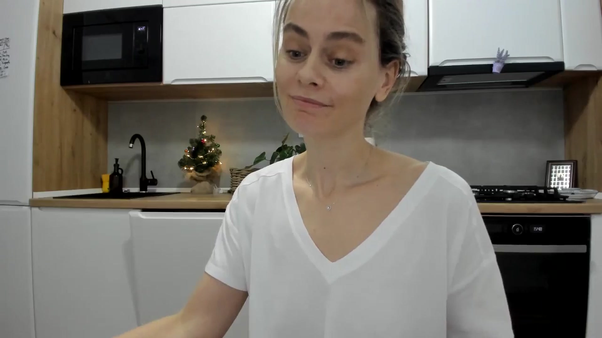 Gallery image thumbnail from DebbyPaige's myfreecams stream on, 01/04/2026, 15:26 image 4 of 20