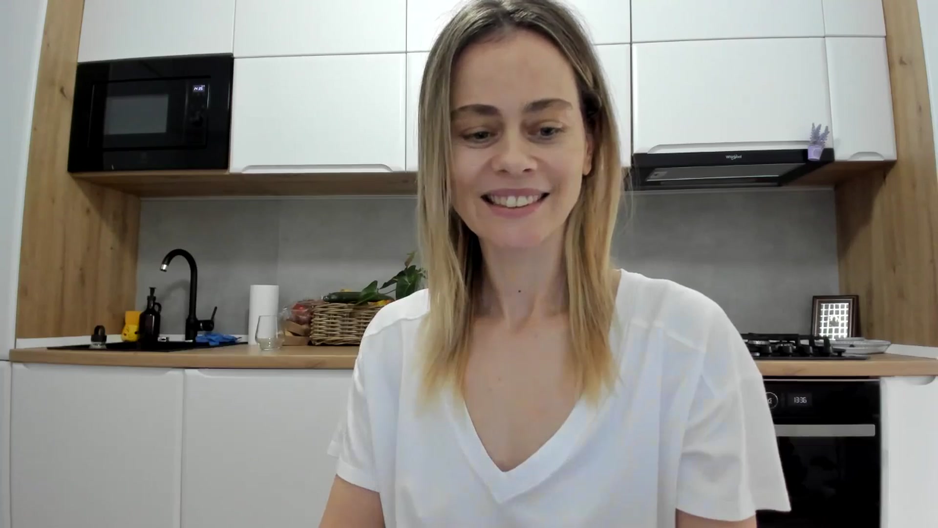 Gallery image thumbnail from DebbyPaige's myfreecams stream on, 01/08/2026, 14:41 image 5 of 20