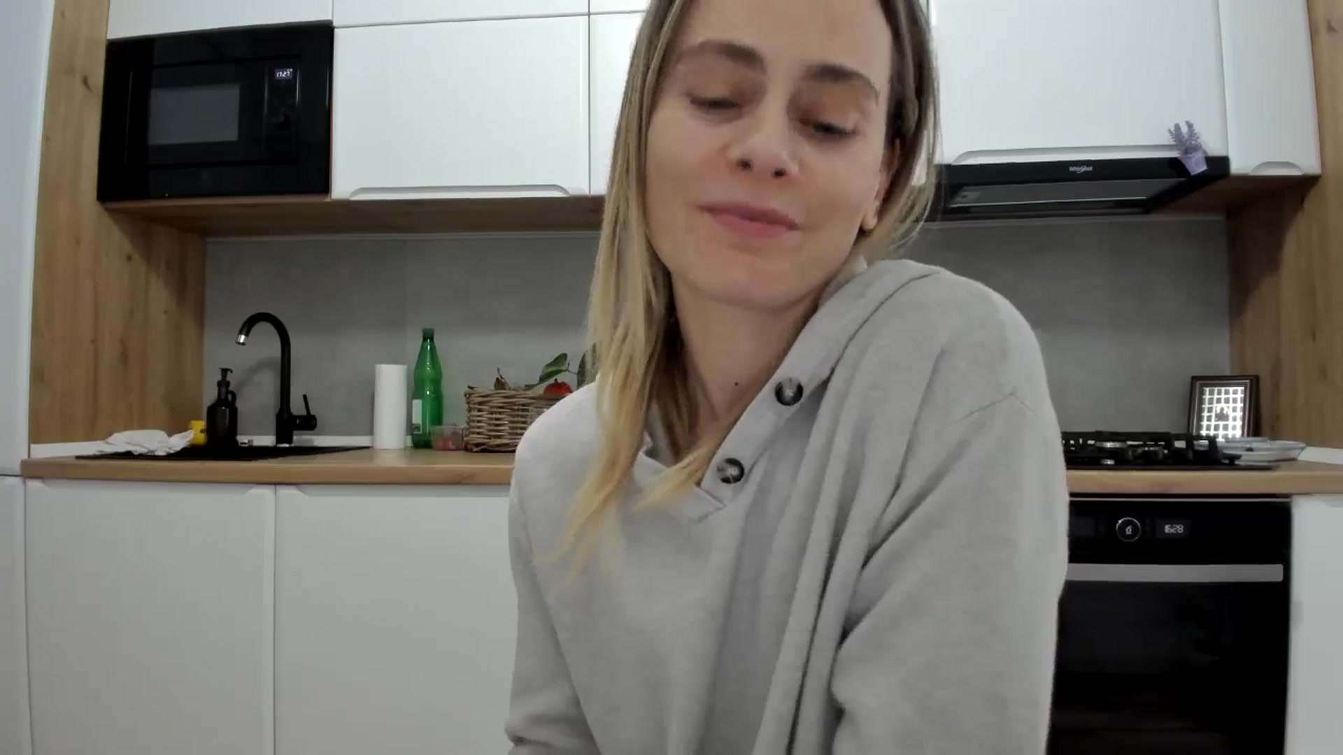 Gallery image thumbnail from DebbyPaige's myfreecams stream on, 01/09/2026, 15:23 image 3 of 20
