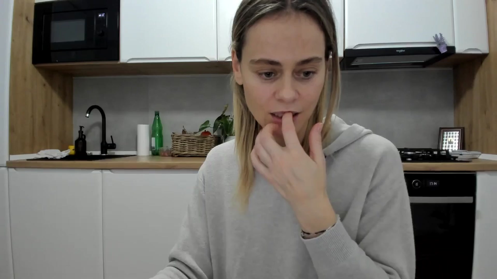 Gallery image thumbnail from DebbyPaige's myfreecams stream on, 01/09/2026, 15:23 image 19 of 20