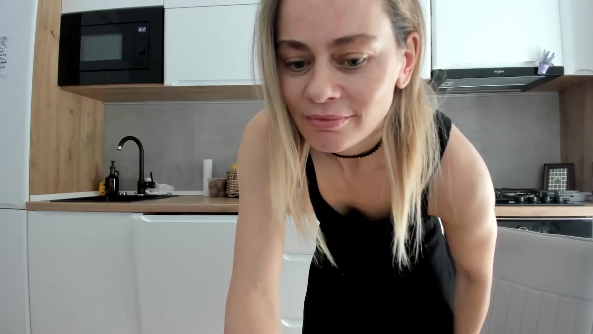 Gallery image thumbnail from DebbyPaige's myfreecams stream on, 01/12/2026, 13:56 image 3 of 20