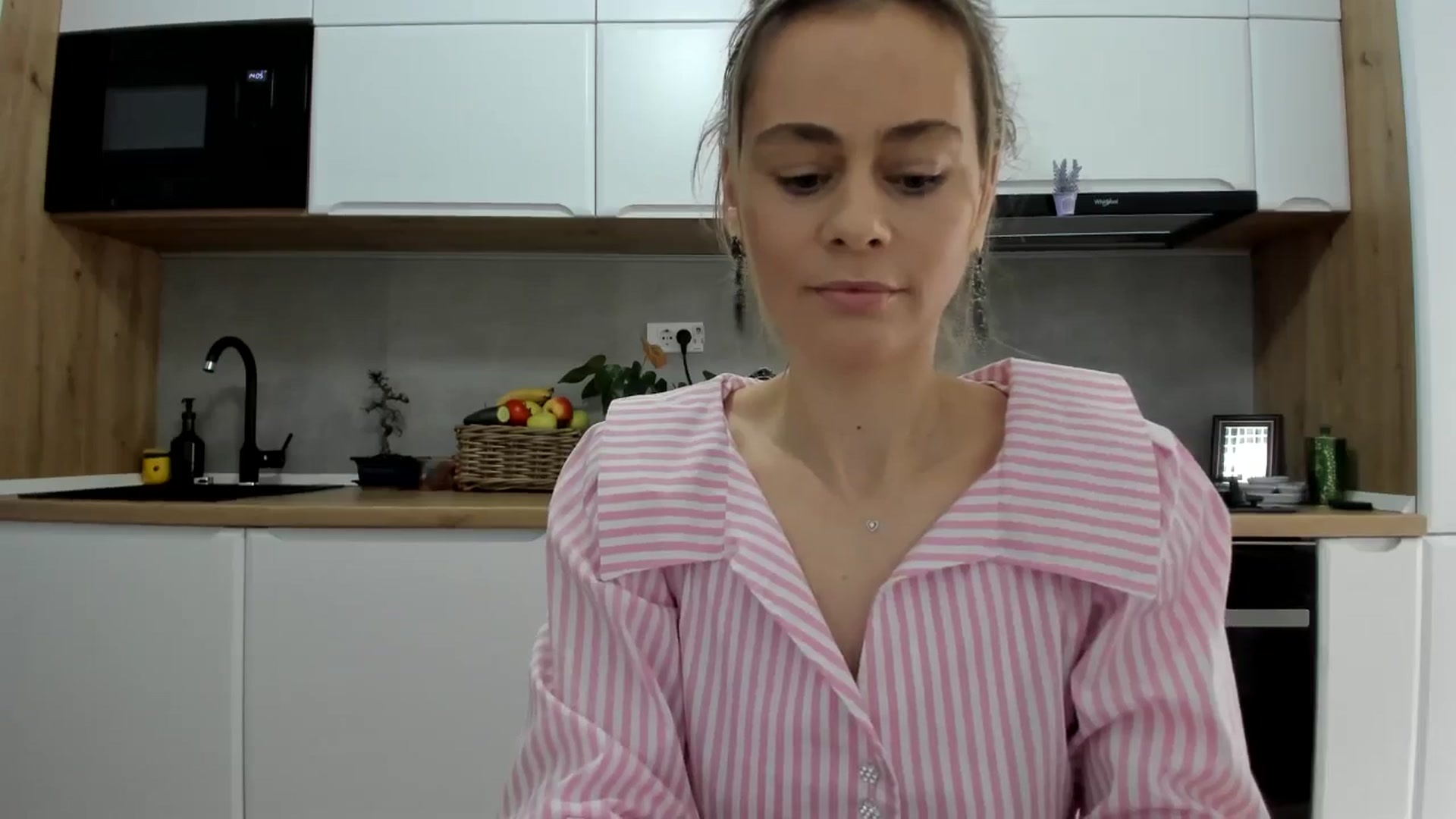Gallery image thumbnail from DebbyPaige's myfreecams stream on, 01/26/2026, 12:37 image 7 of 20
