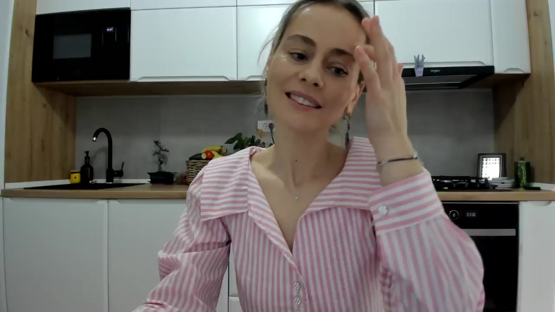 Gallery image thumbnail from DebbyPaige's myfreecams stream on, 01/26/2026, 12:47 image 1 of 20
